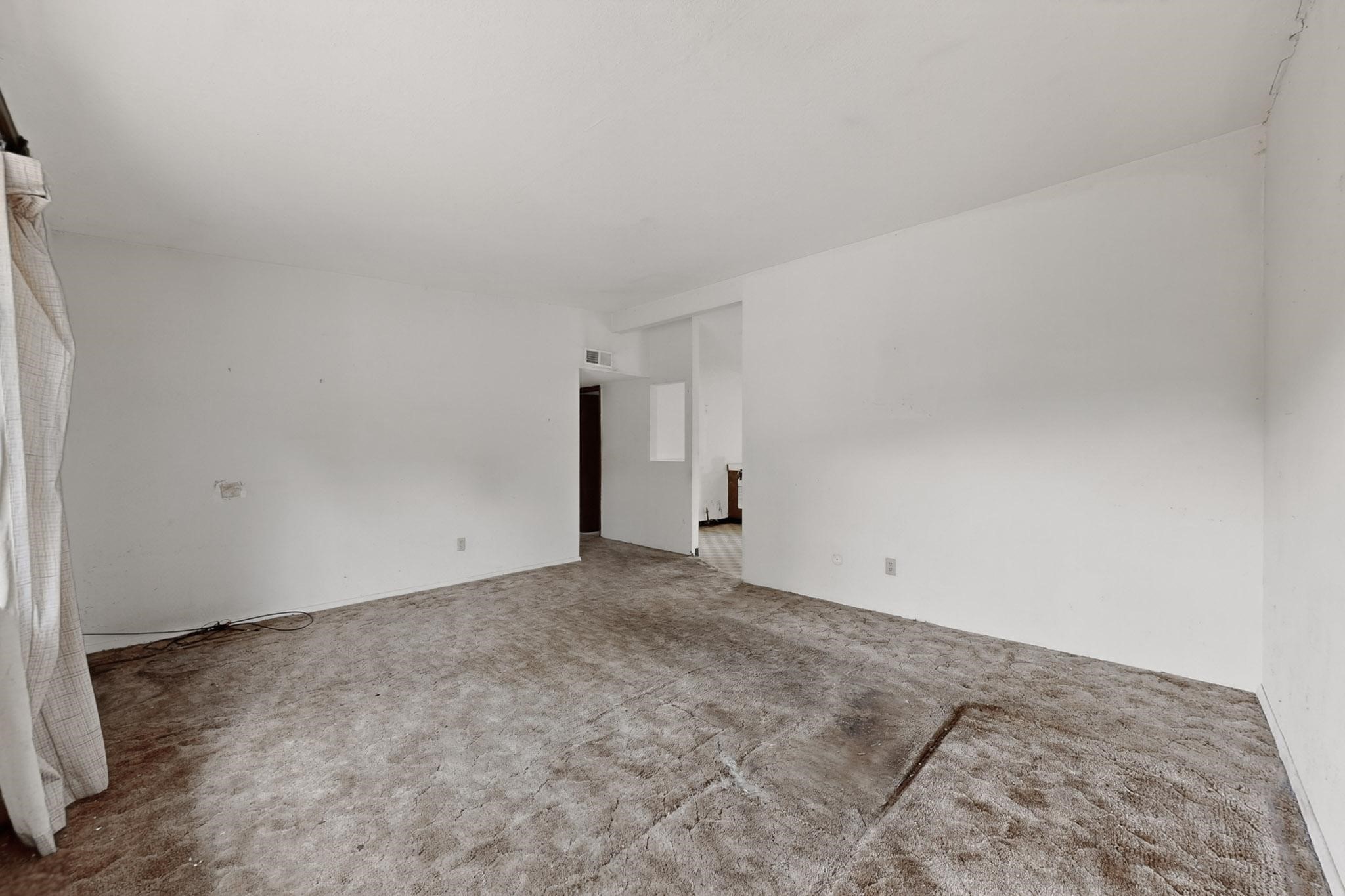 214 Lorenzo Lane