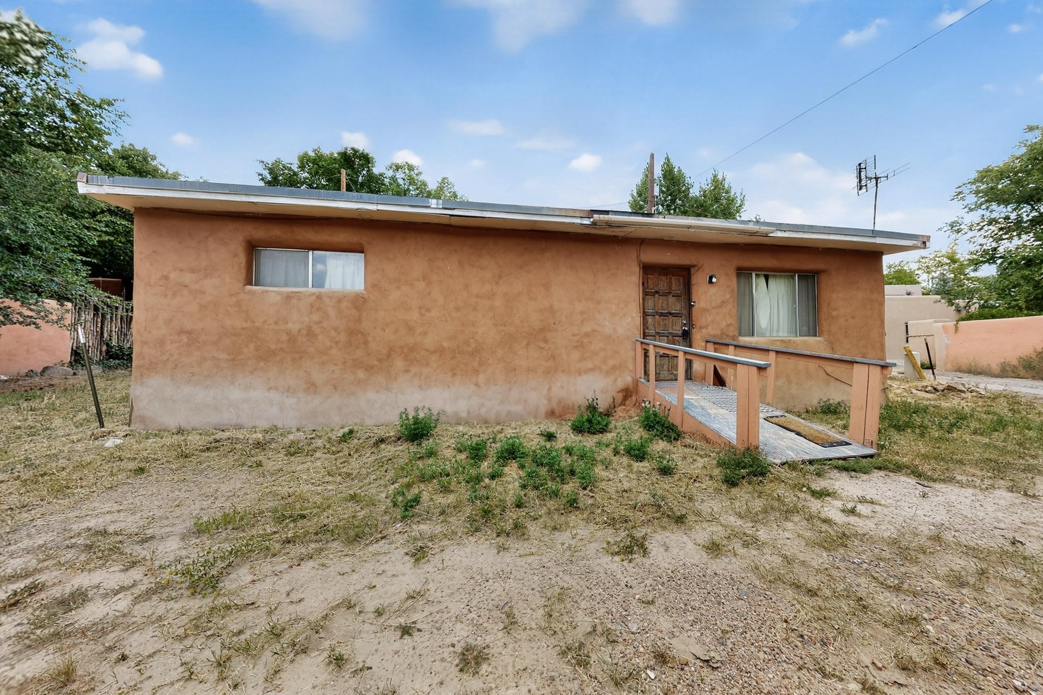 214 Lorenzo Lane