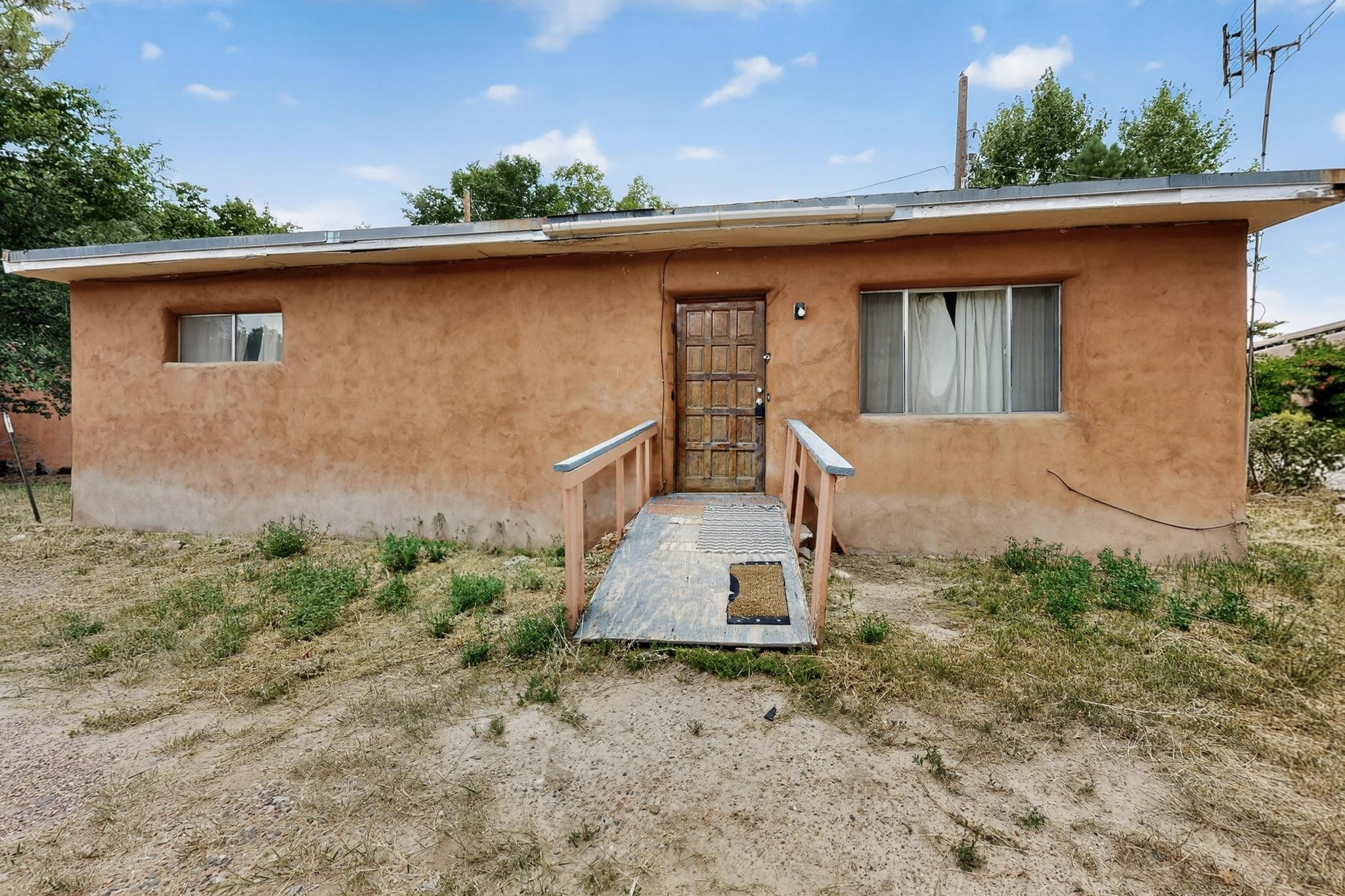 214 Lorenzo Lane
