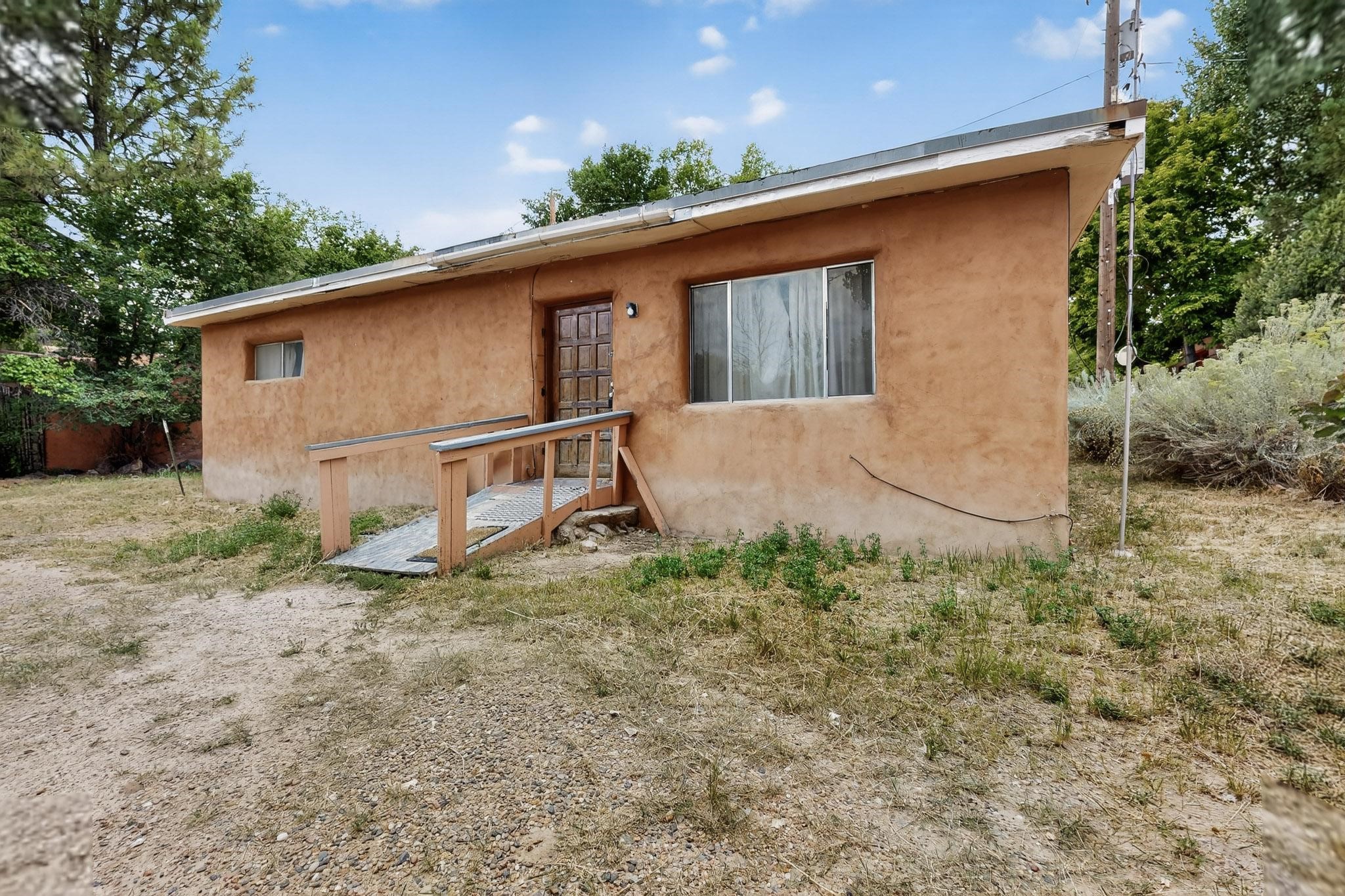 214 Lorenzo Lane
