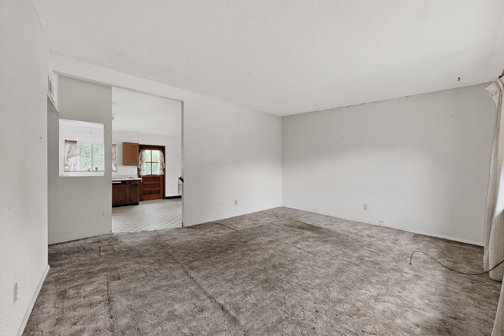 214 Lorenzo Lane