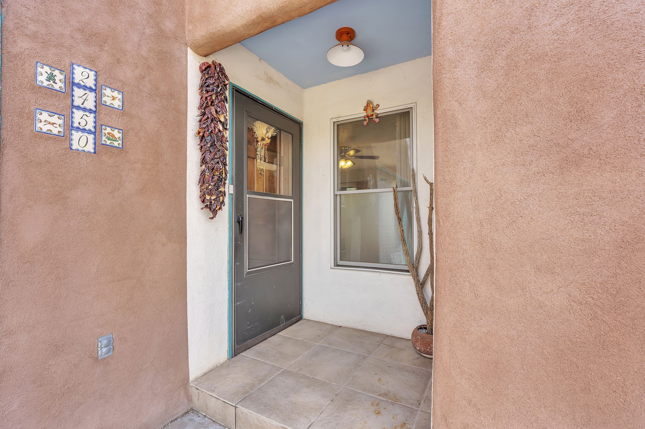 2450 CALLE CONTESSA