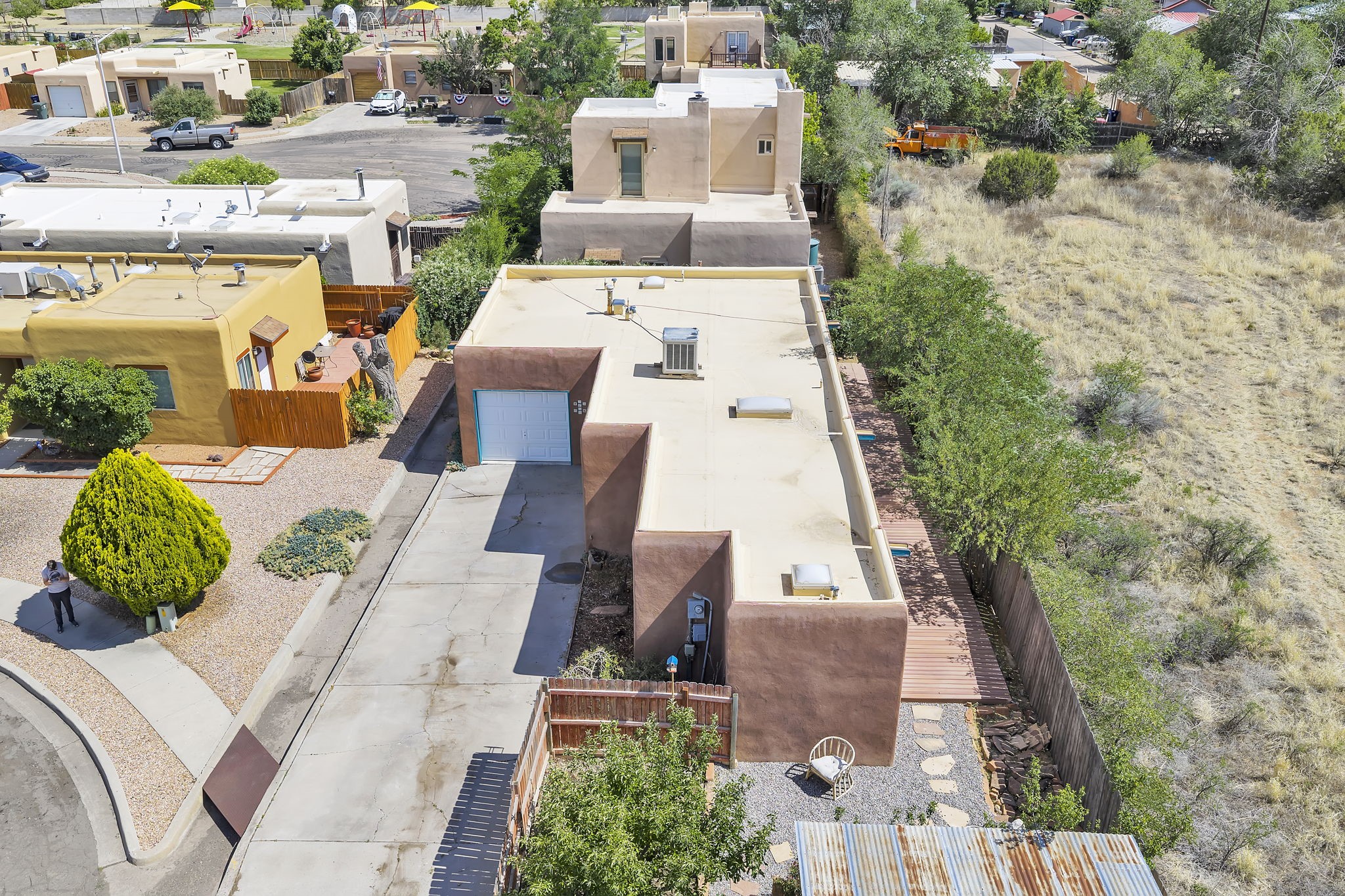 2450 CALLE CONTESSA