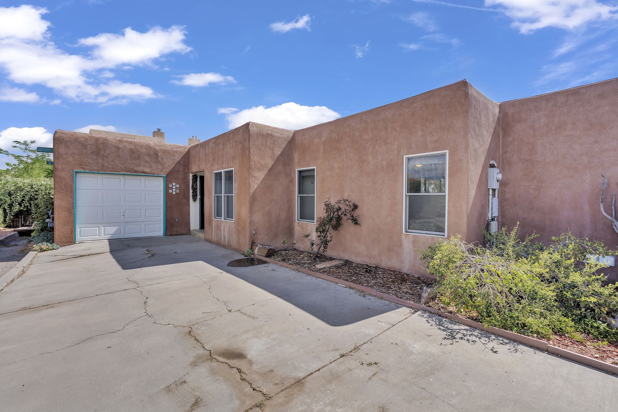 2450 CALLE CONTESSA