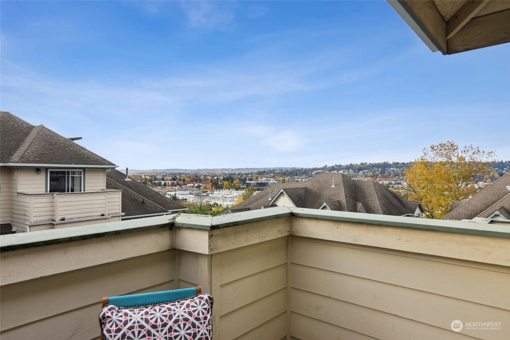 821 Sunset Boulevard NE Unit: E4