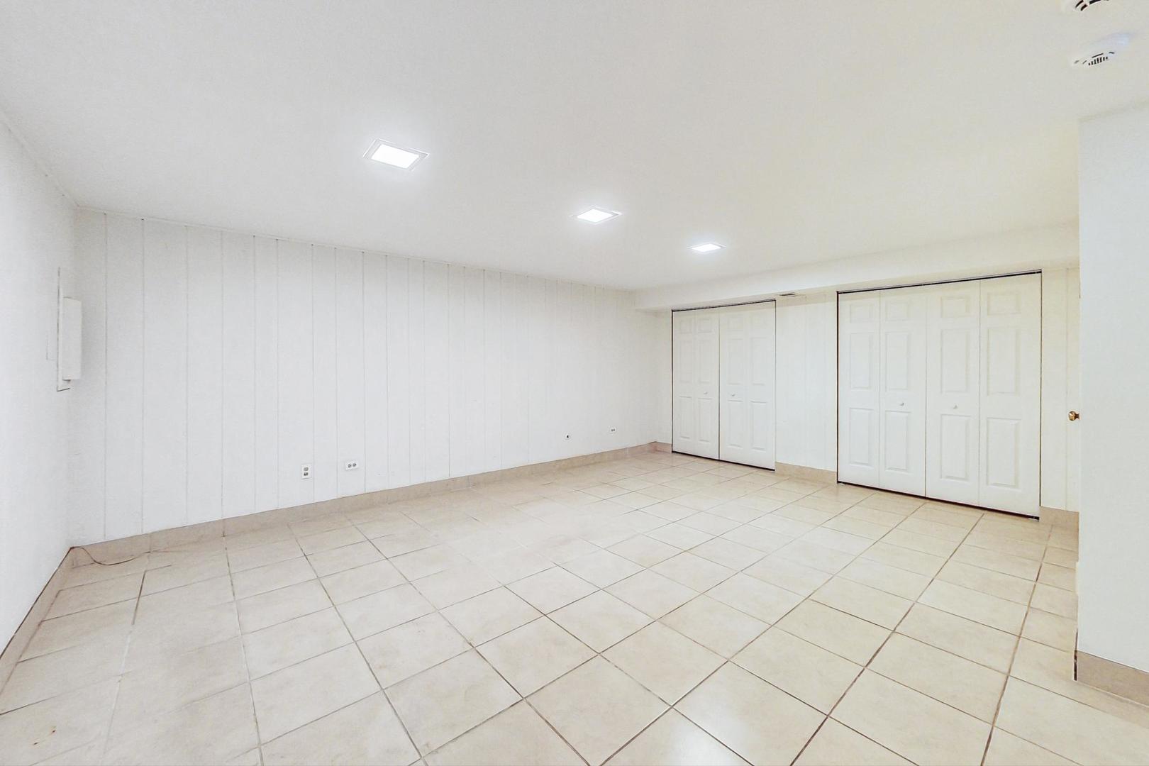 1671 Winnetka Road