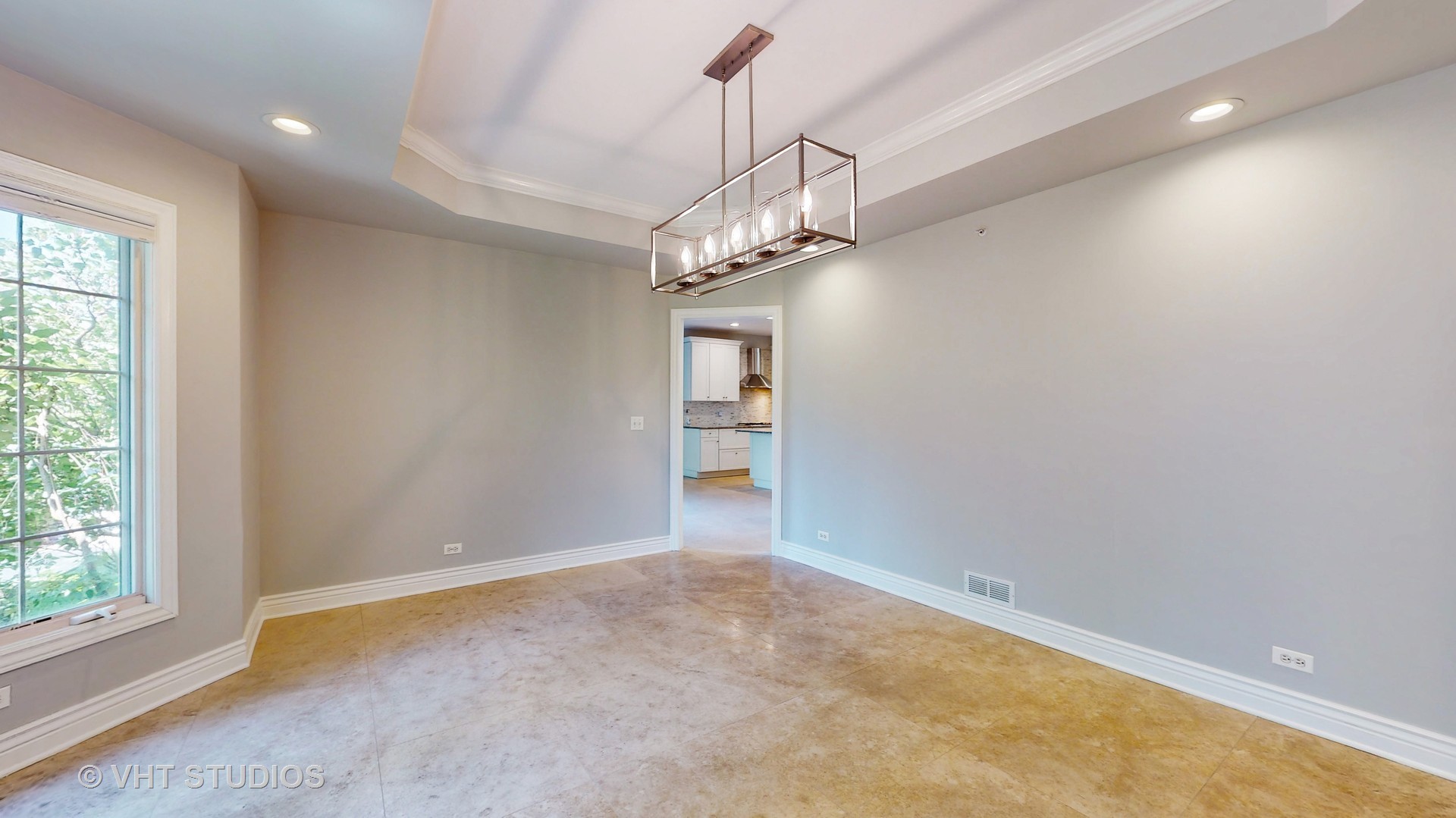 1116 Pine Oaks Circle
