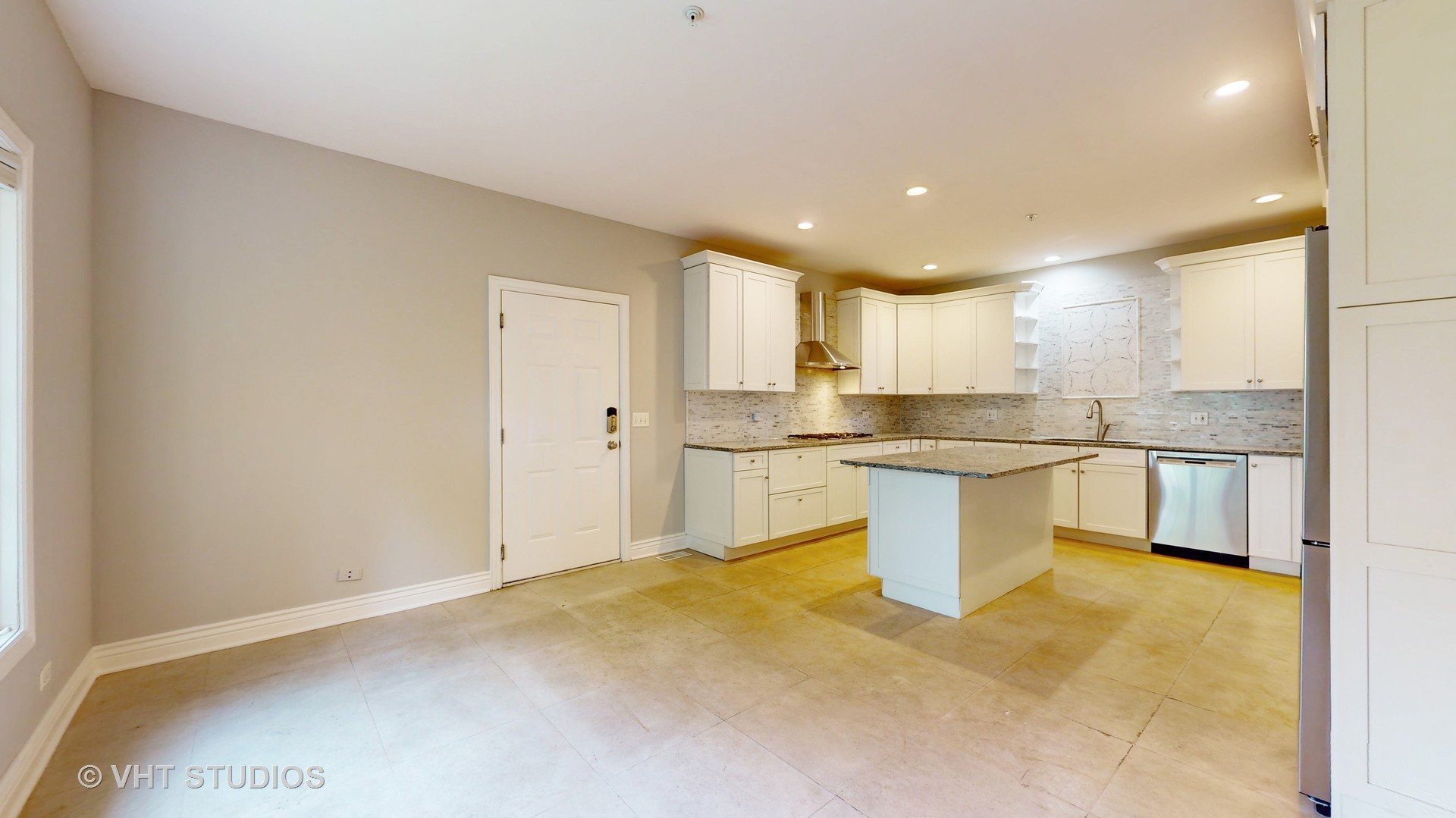 1116 Pine Oaks Circle