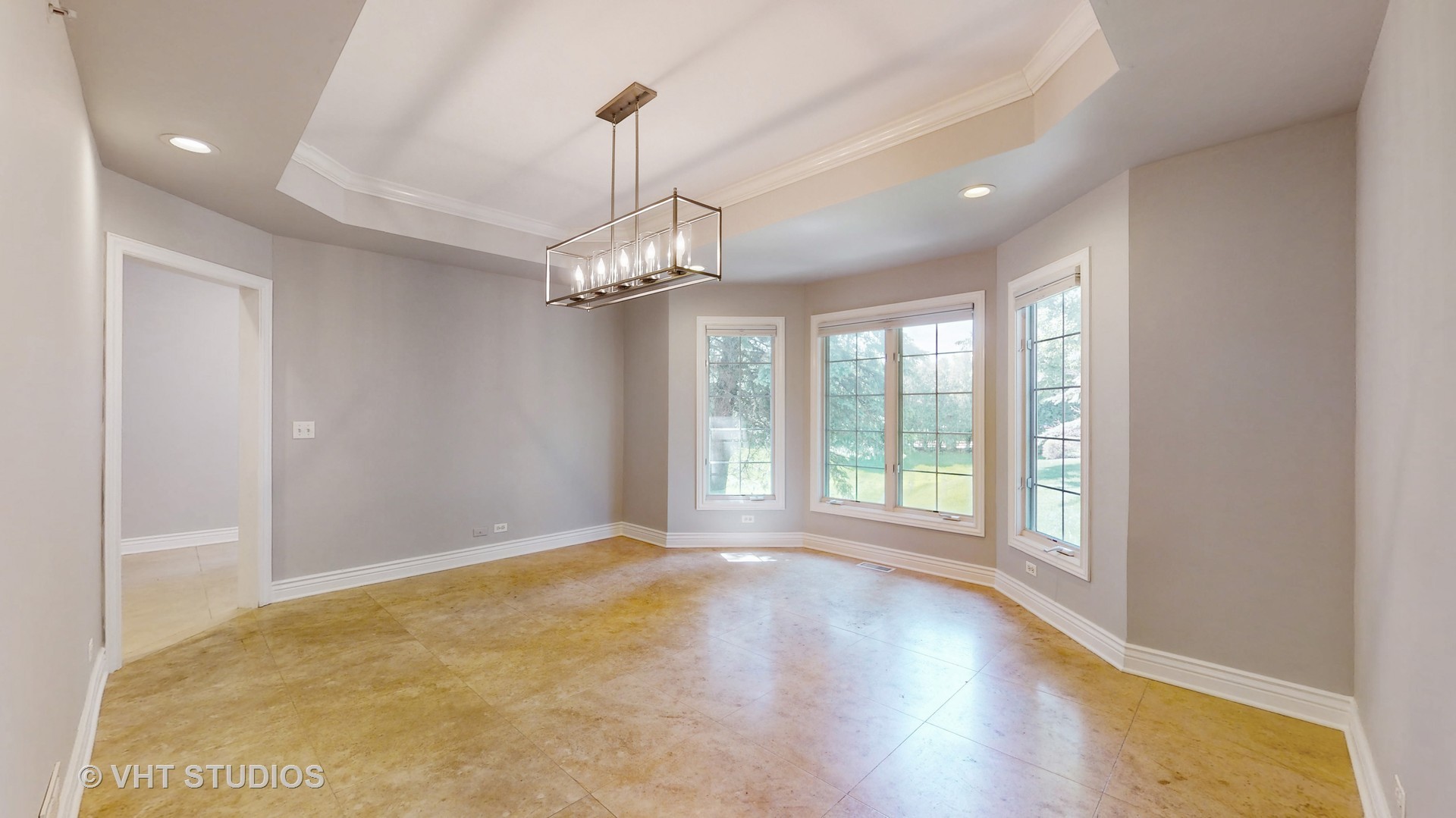 1116 Pine Oaks Circle