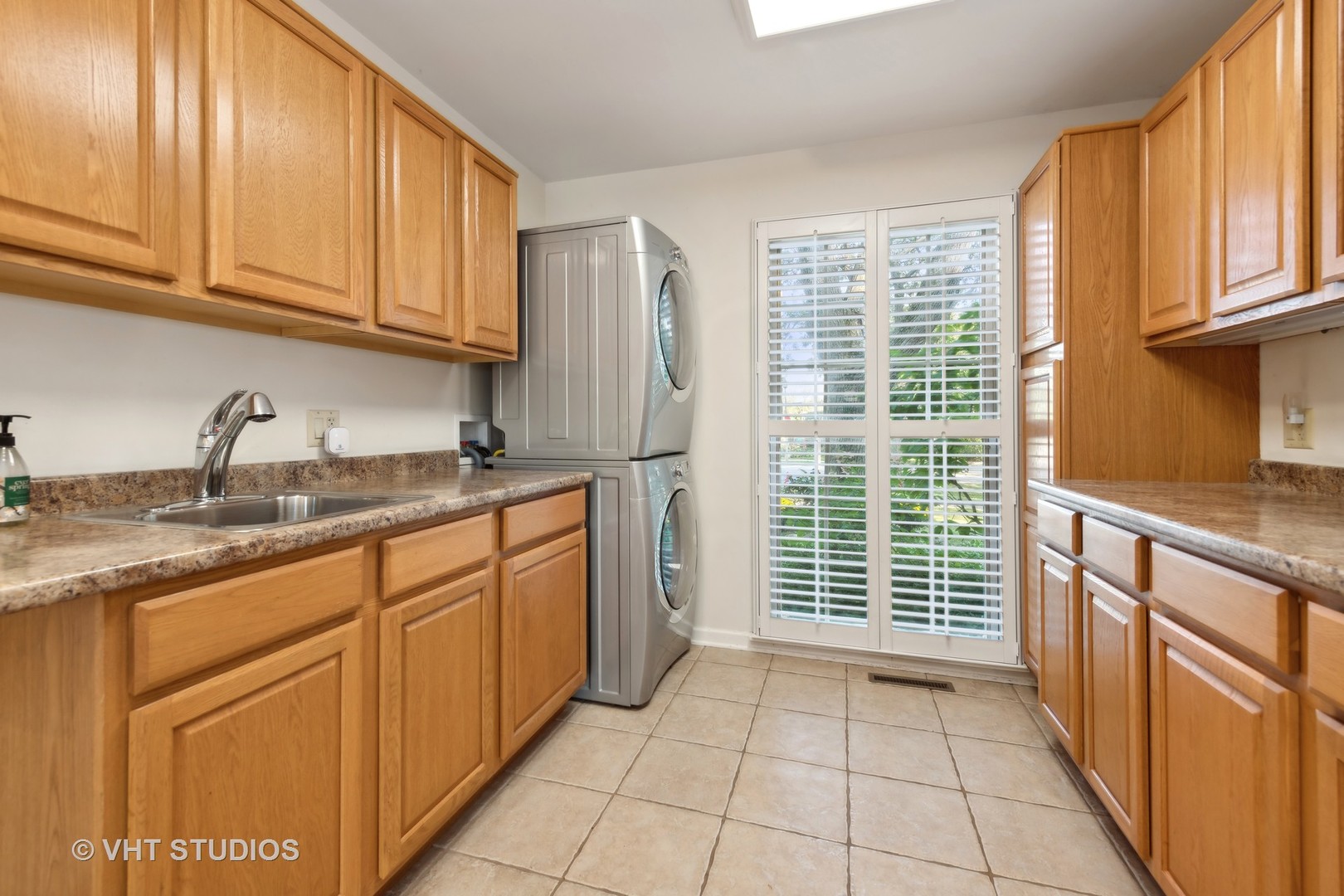 2434 Greenview Road