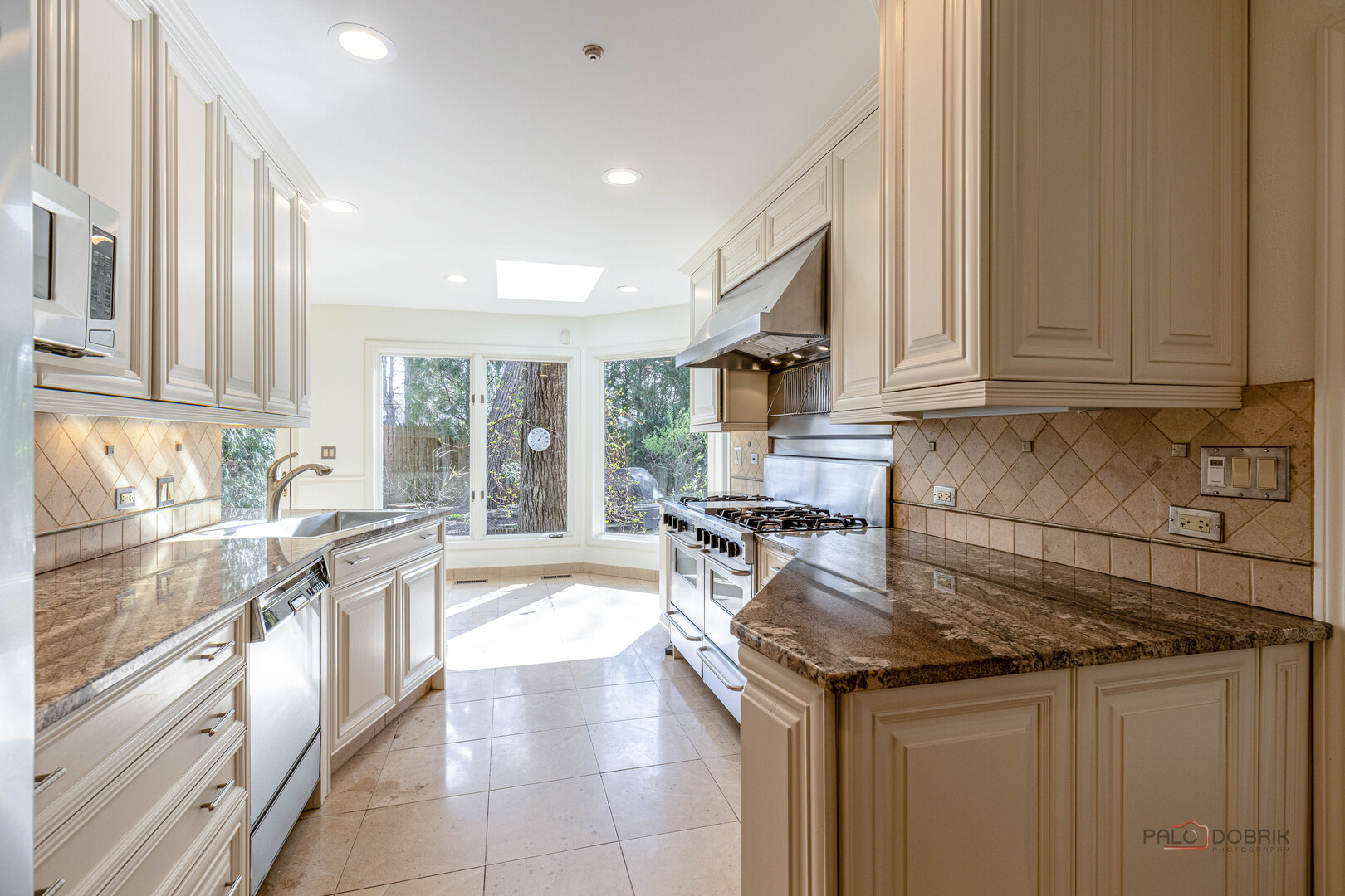 1251 Woodland Drive
