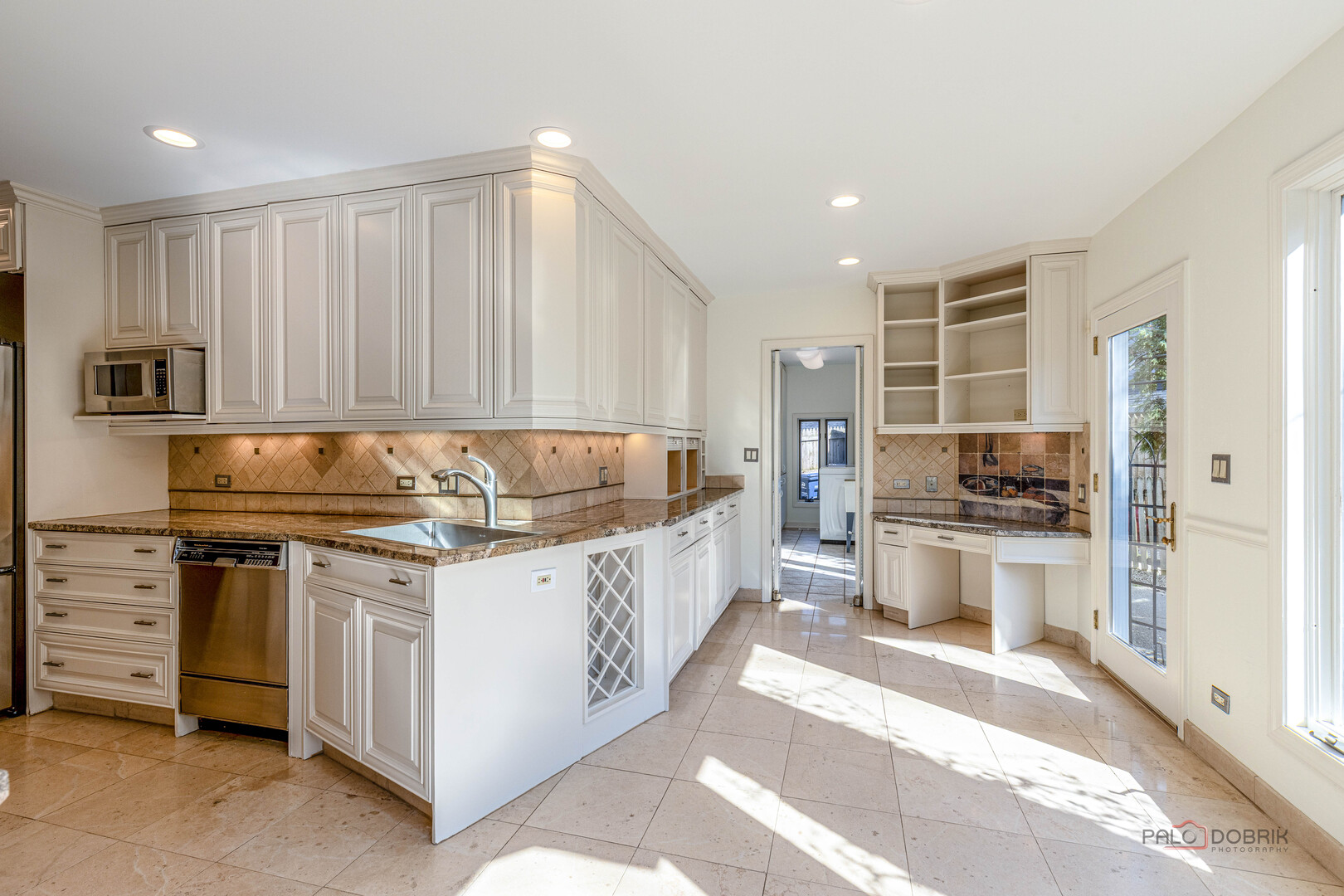 1251 Woodland Drive