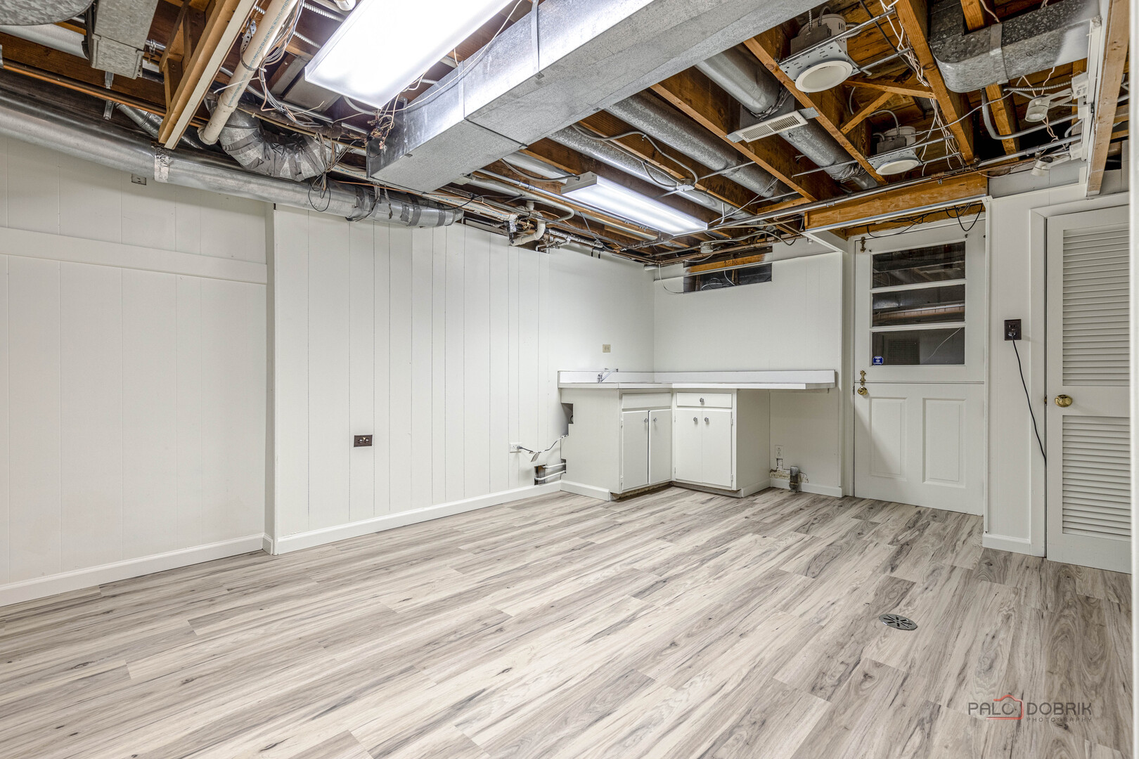 1251 Woodland Drive