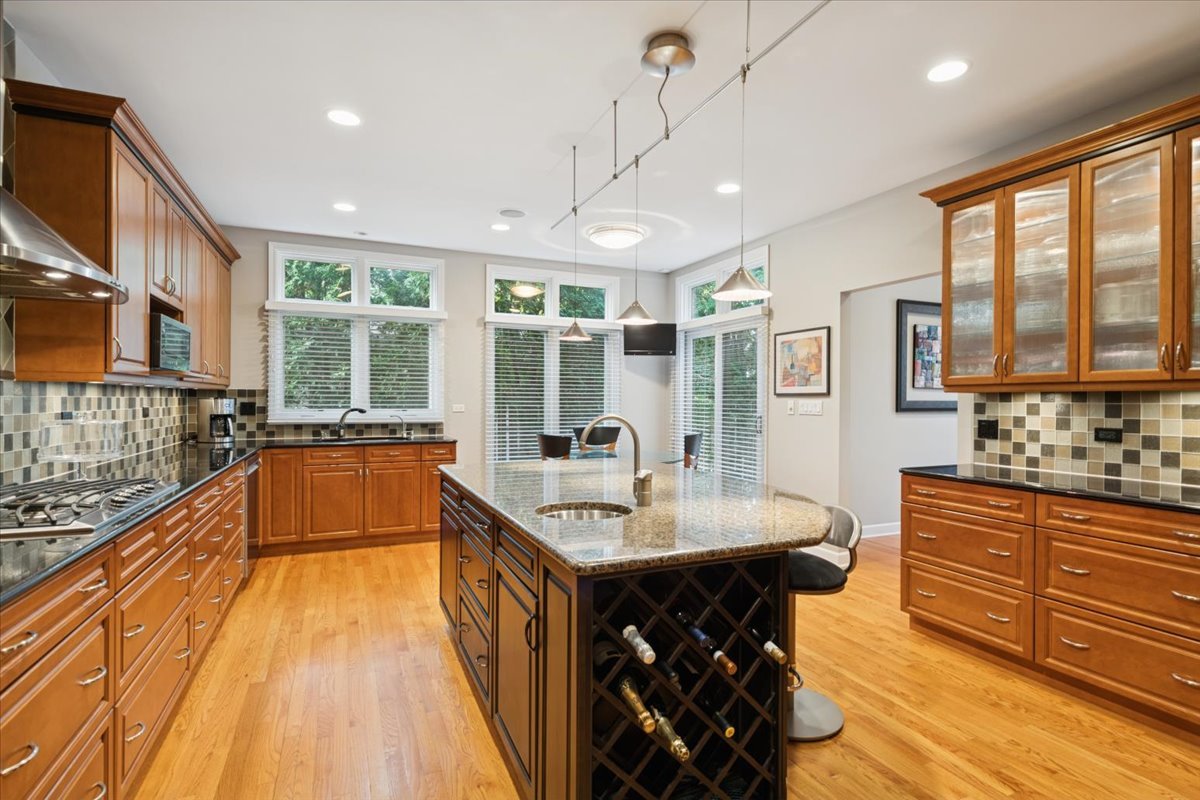 602 Warwick Road