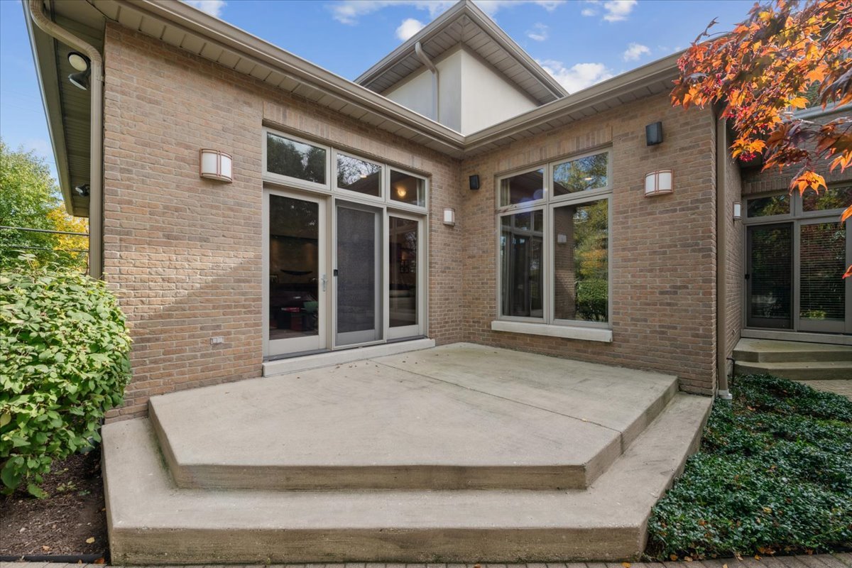 602 Warwick Road