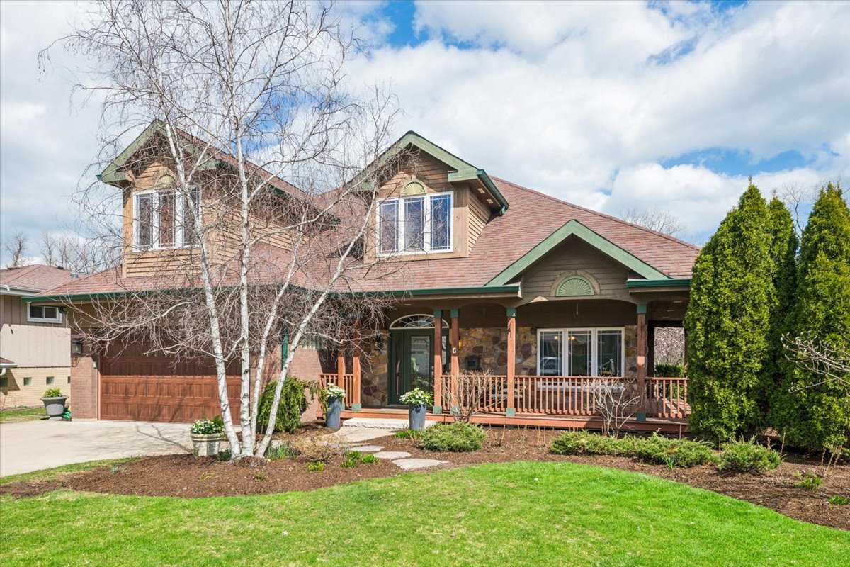 1311 Carlisle Place