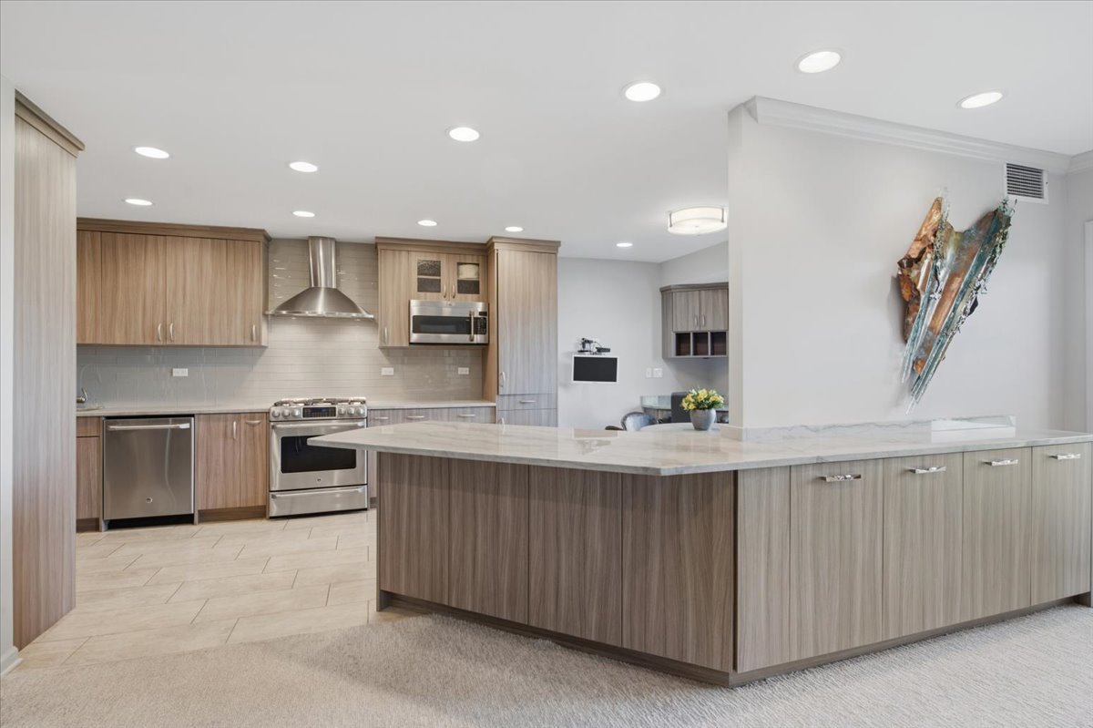 3810 Mission Hills Road Unit: 505