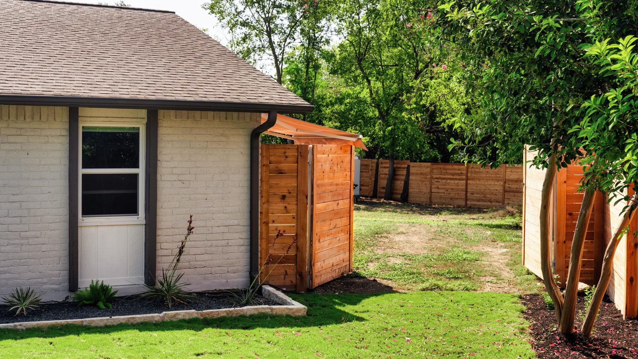 2207 Stone River DR