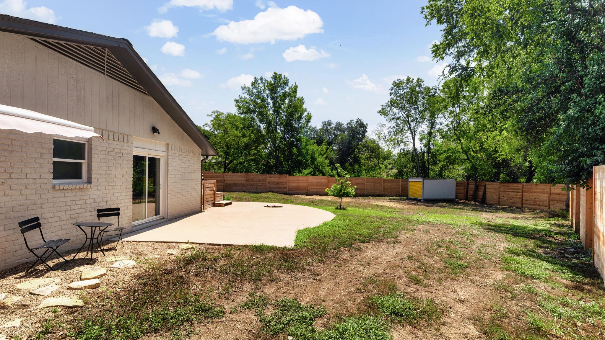 2207 Stone River DR