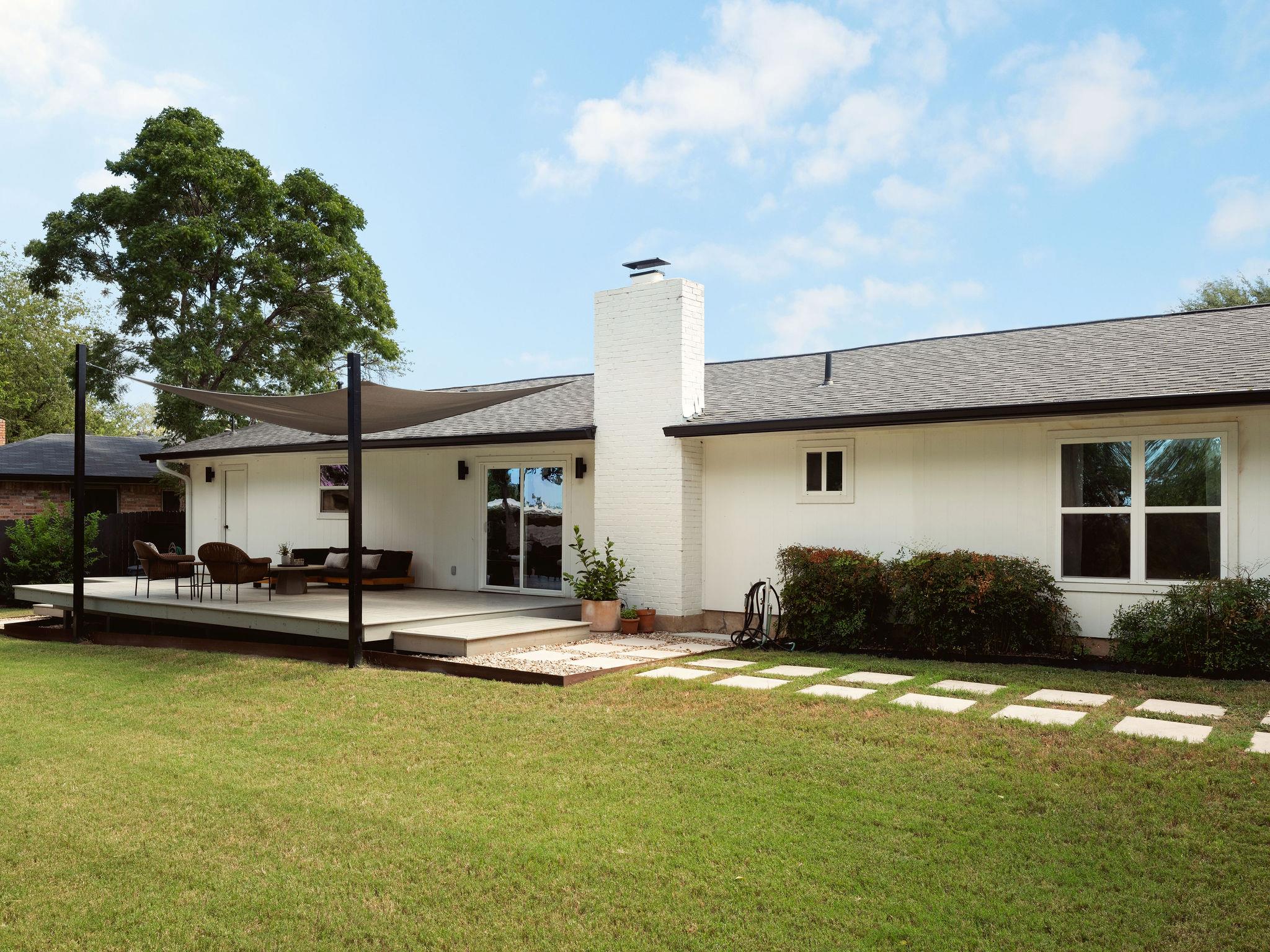 3009 Val DR