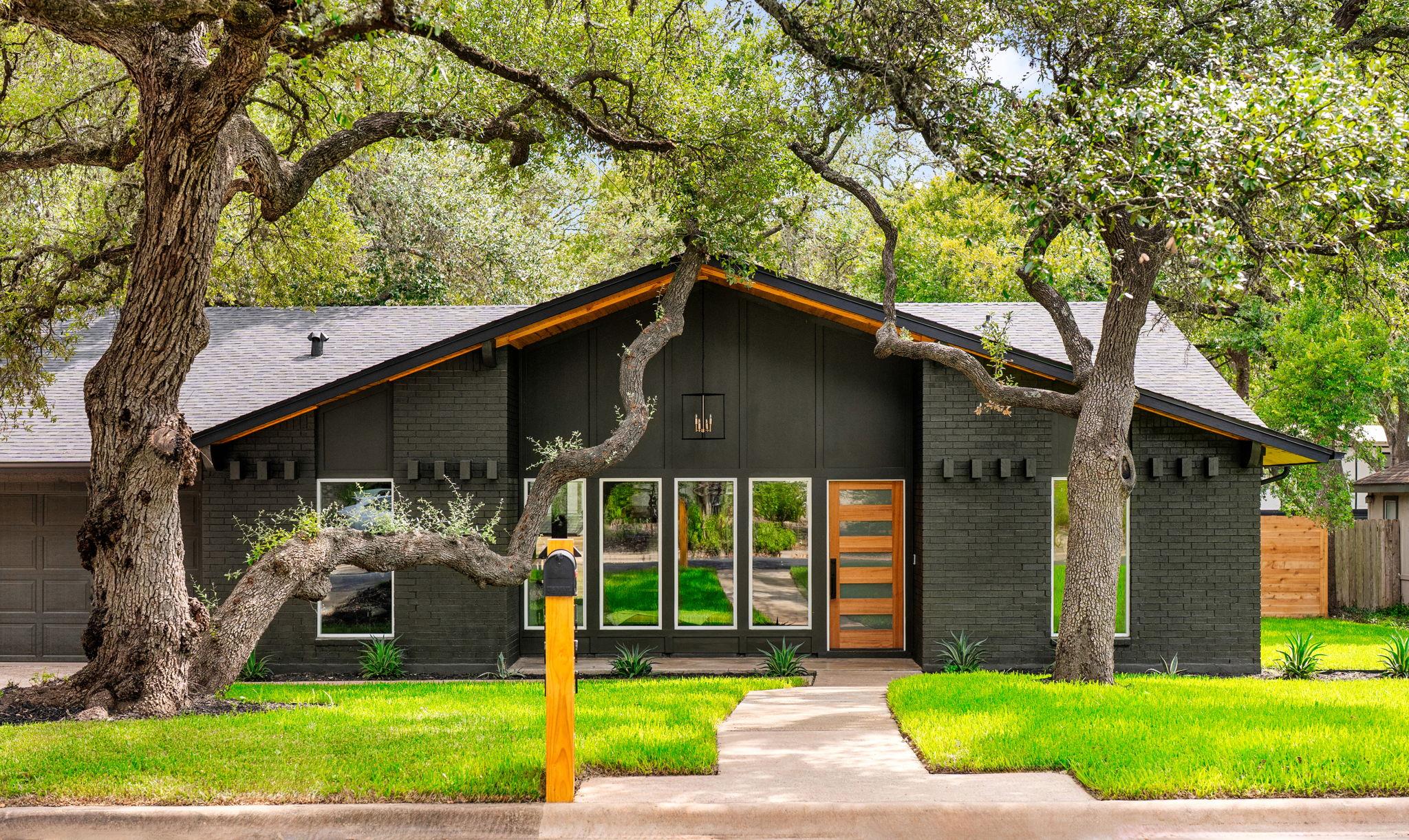 2601 Barkwood DR