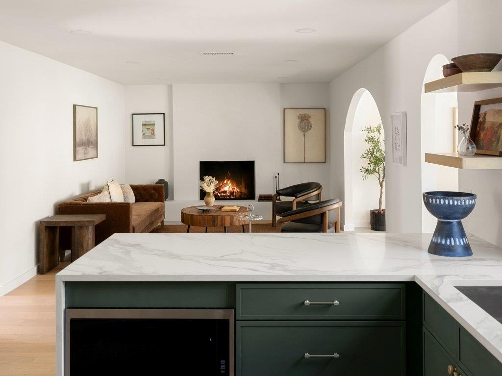 2210 Comburg Castle WAY