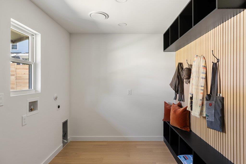 2210 Comburg Castle WAY