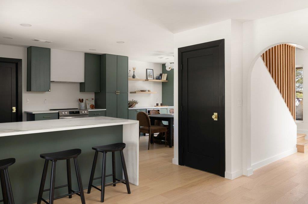 2210 Comburg Castle WAY