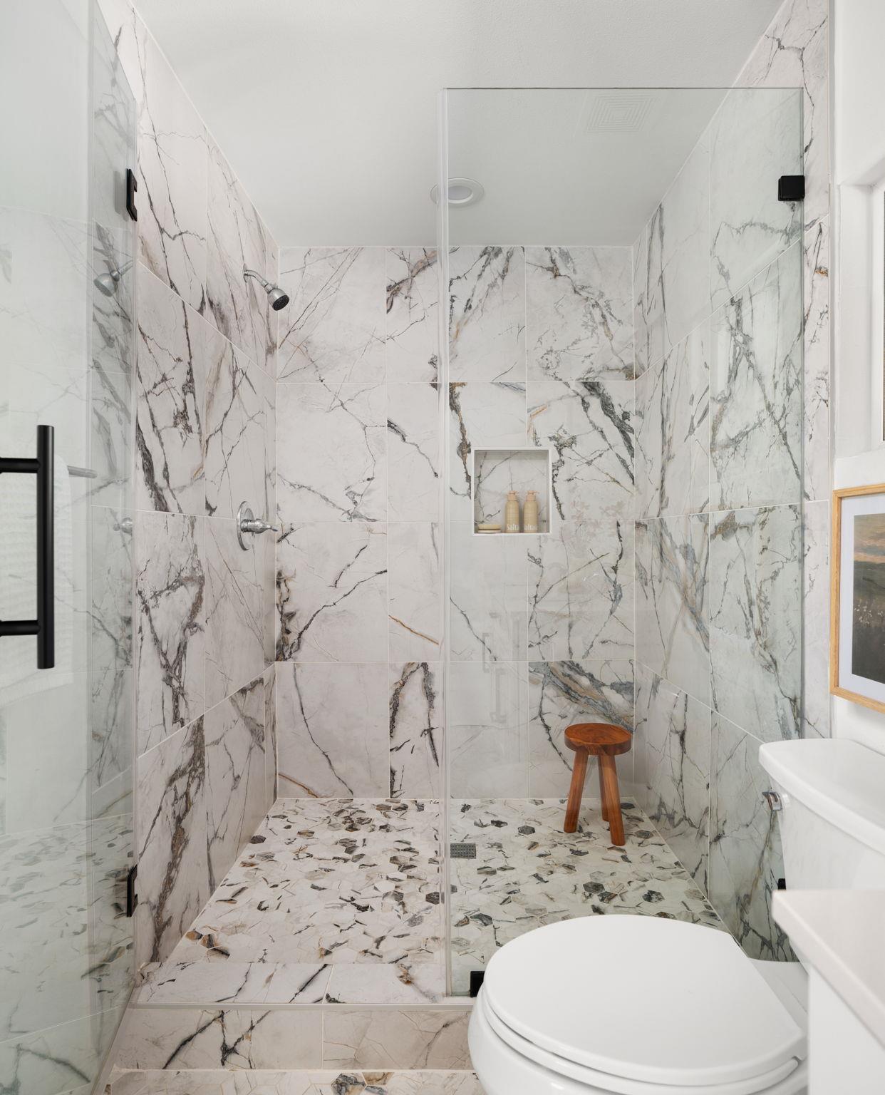 3500 Santa Monica DR