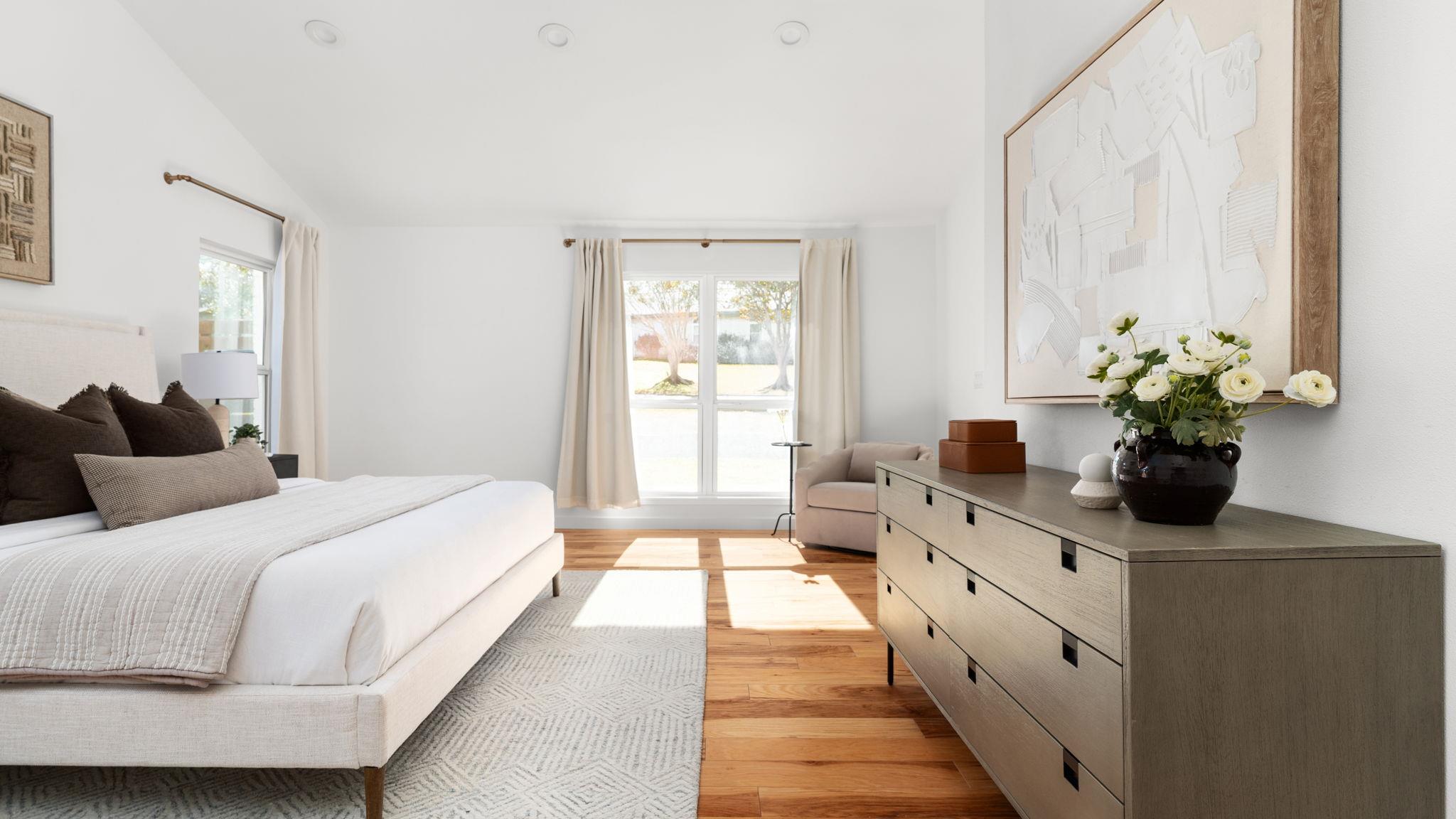 3500 Santa Monica DR