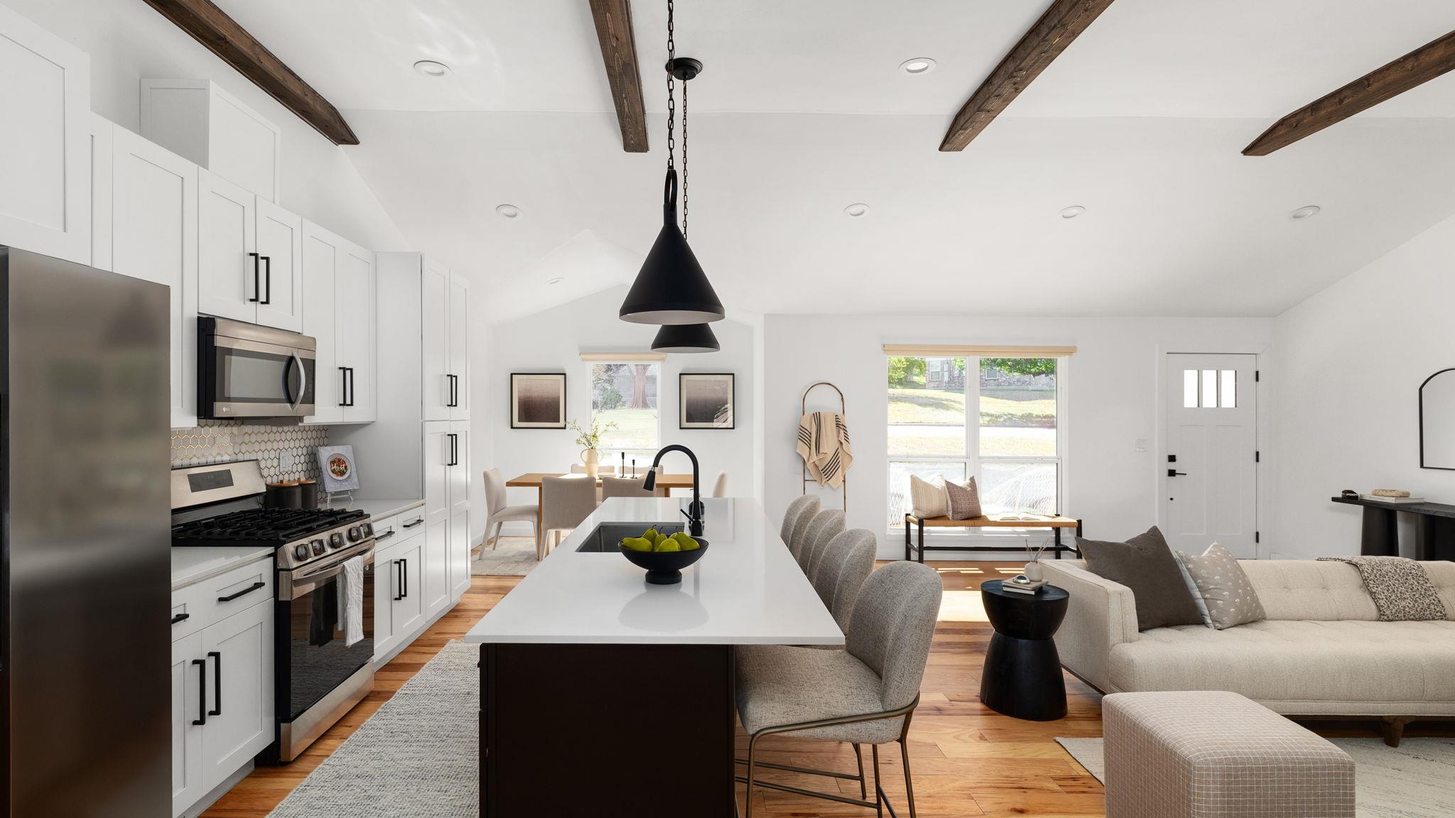 3500 Santa Monica DR