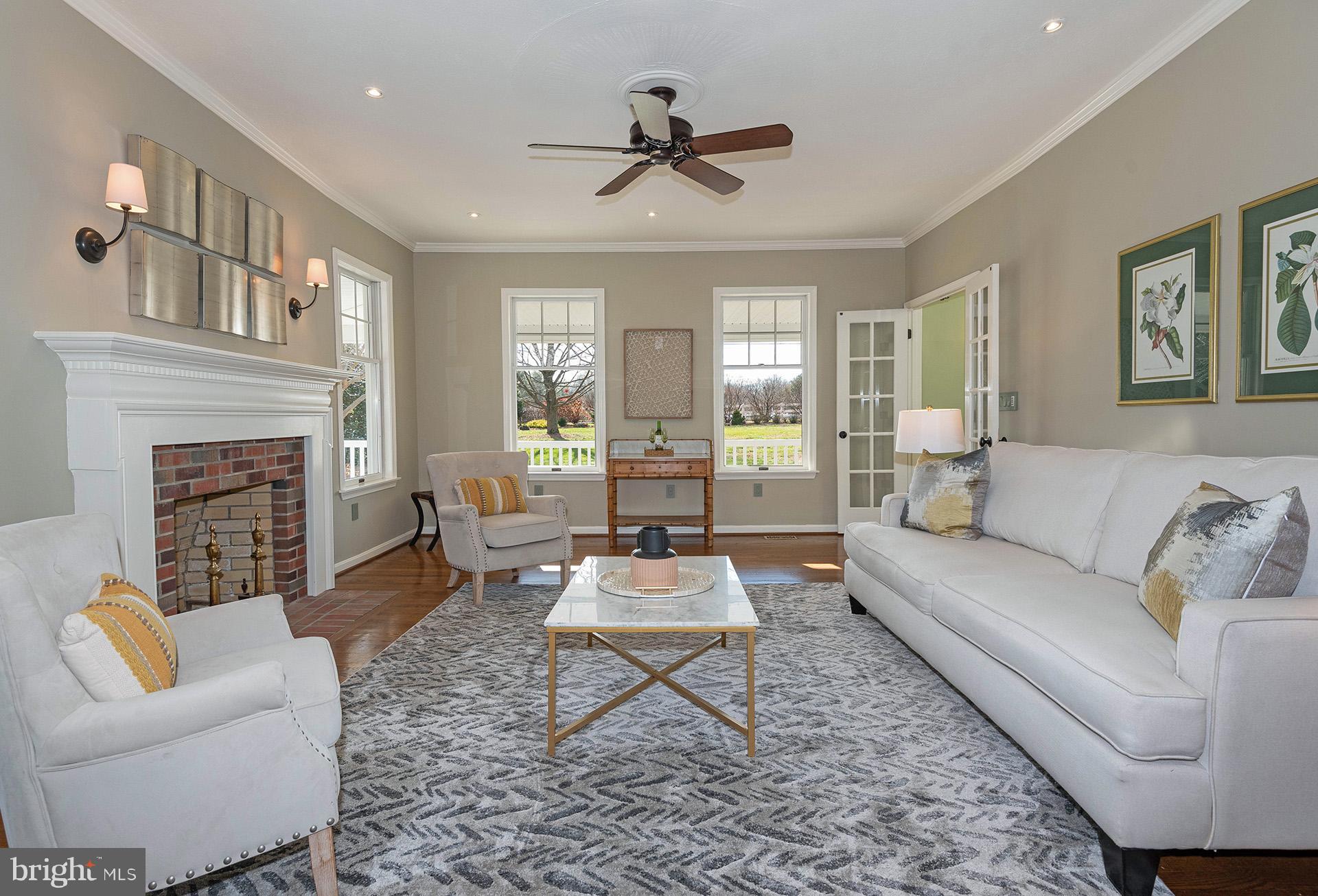 348 South River Clubhouse Rd