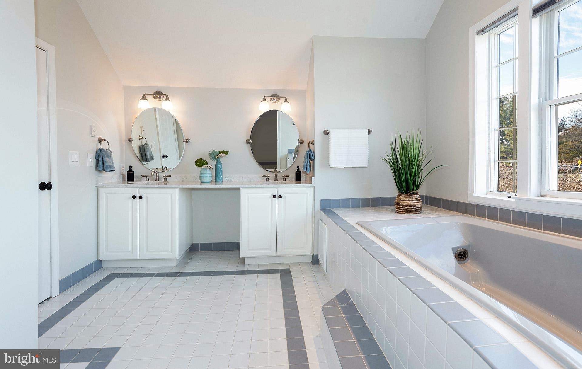 348 South River Clubhouse Rd