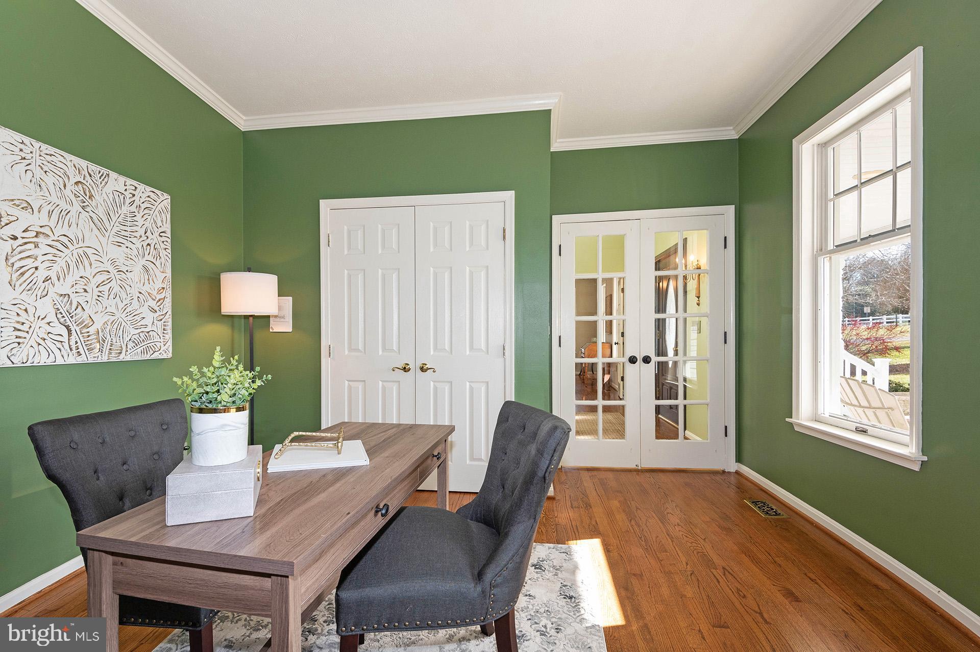 348 South River Clubhouse Rd