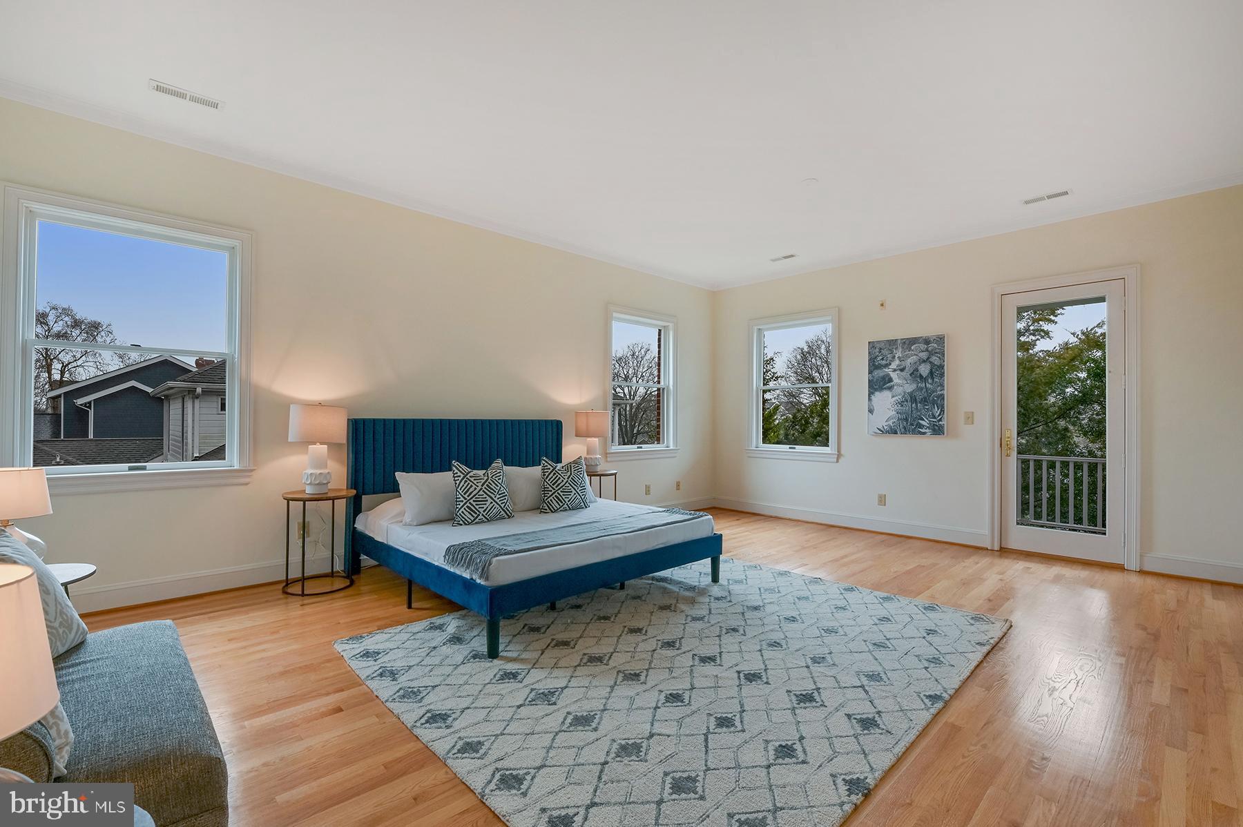 3419 Hidden River View Rd