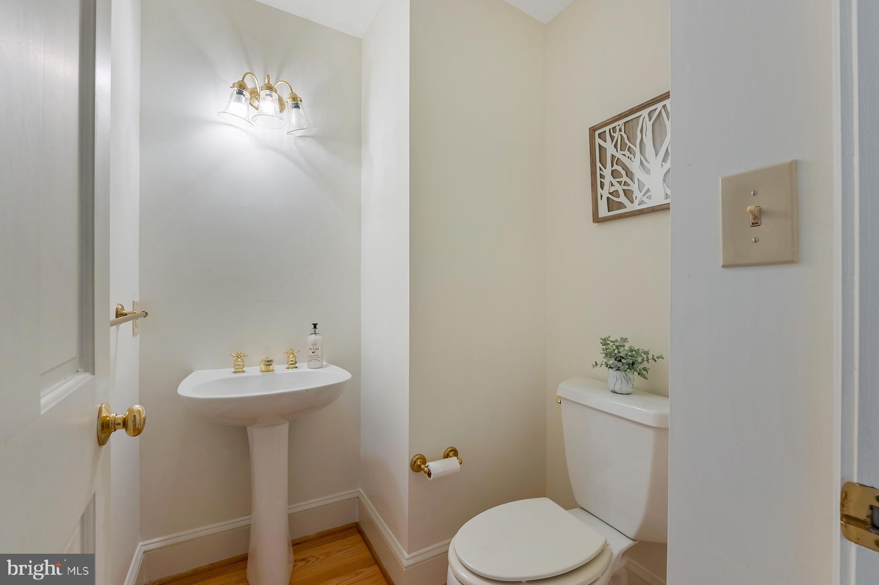 3419 Hidden River View Rd