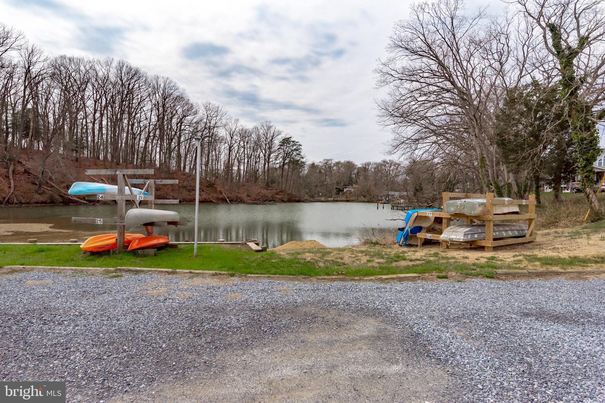 435 Walnut Dr