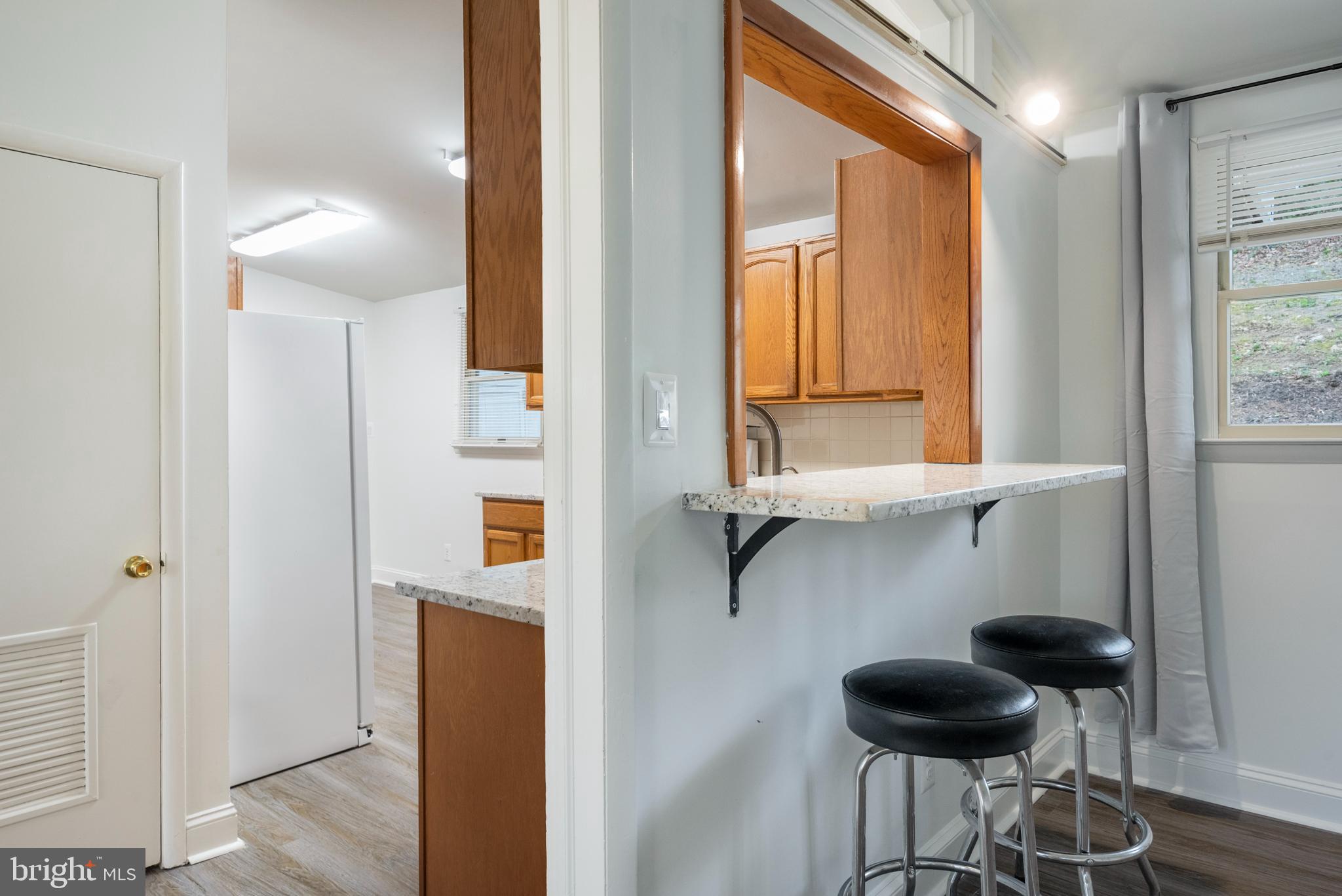 435 Walnut Dr