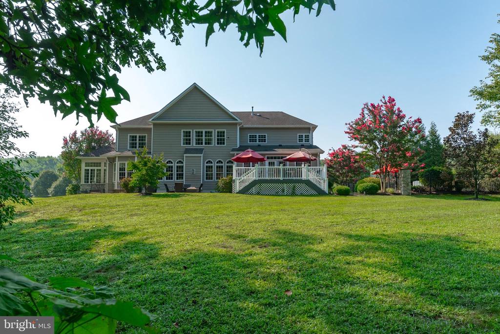 1416 Paddocks Ct