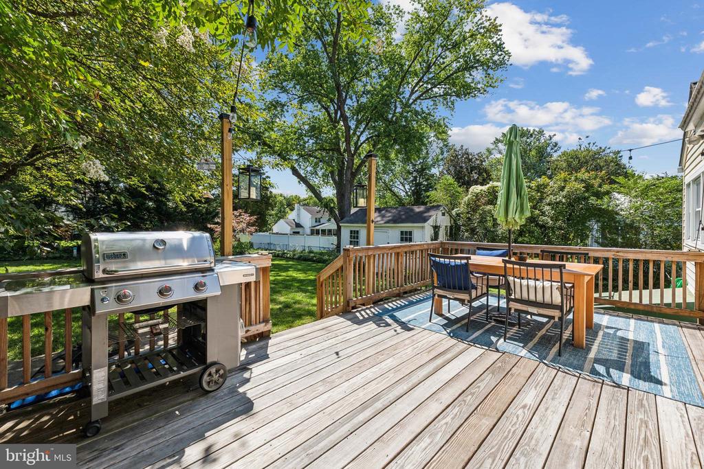 111 Groh Ln