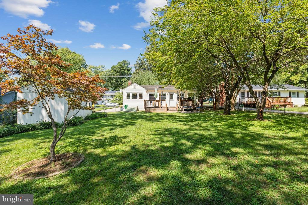 111 Groh Ln