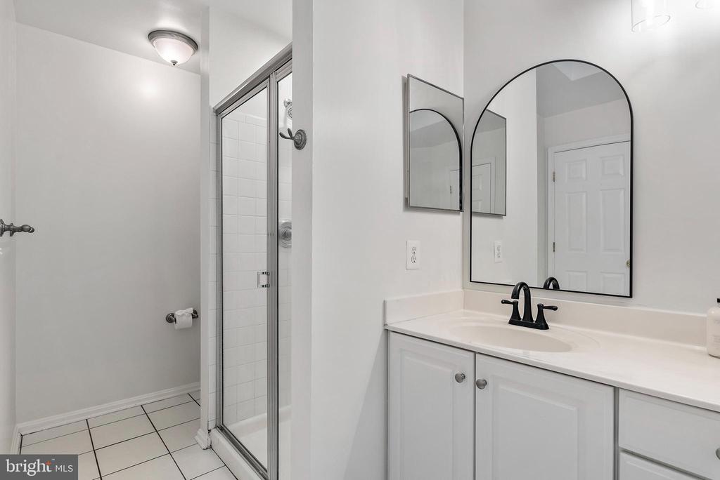 601 Puritan Ct
