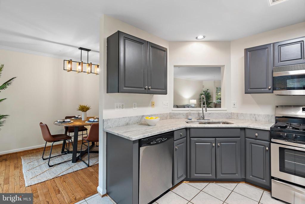 601 Puritan Ct