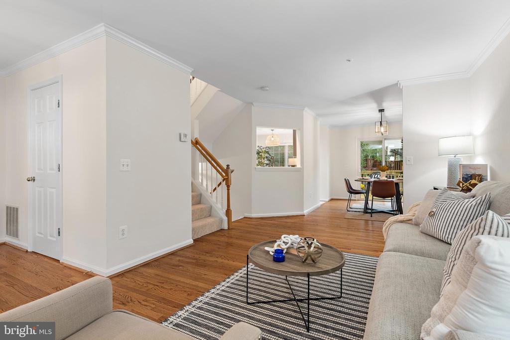 601 Puritan Ct