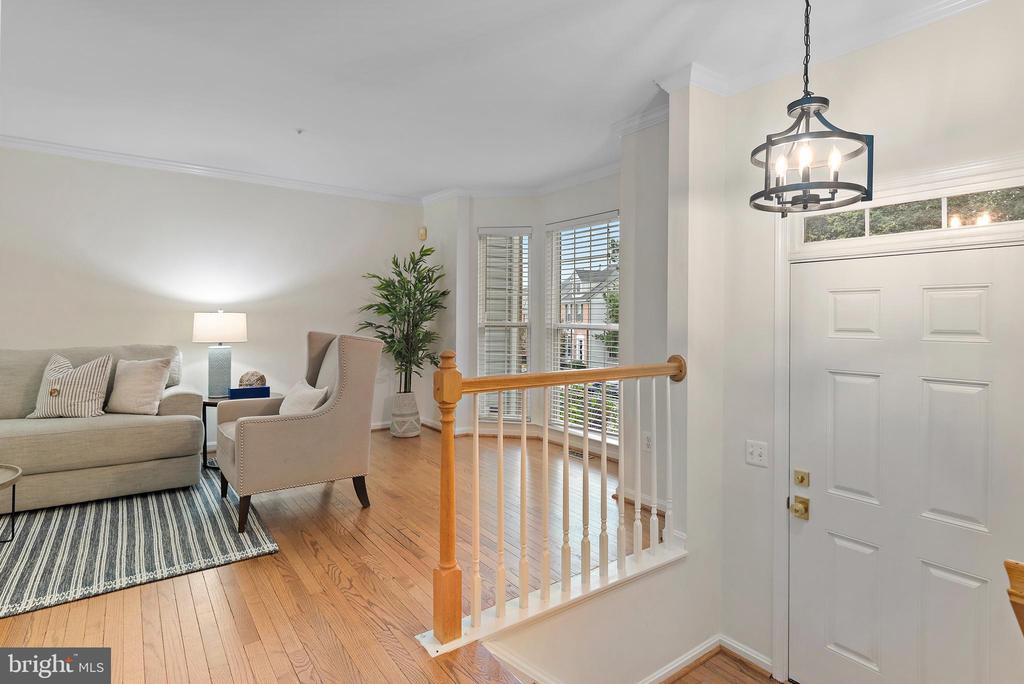 601 Puritan Ct