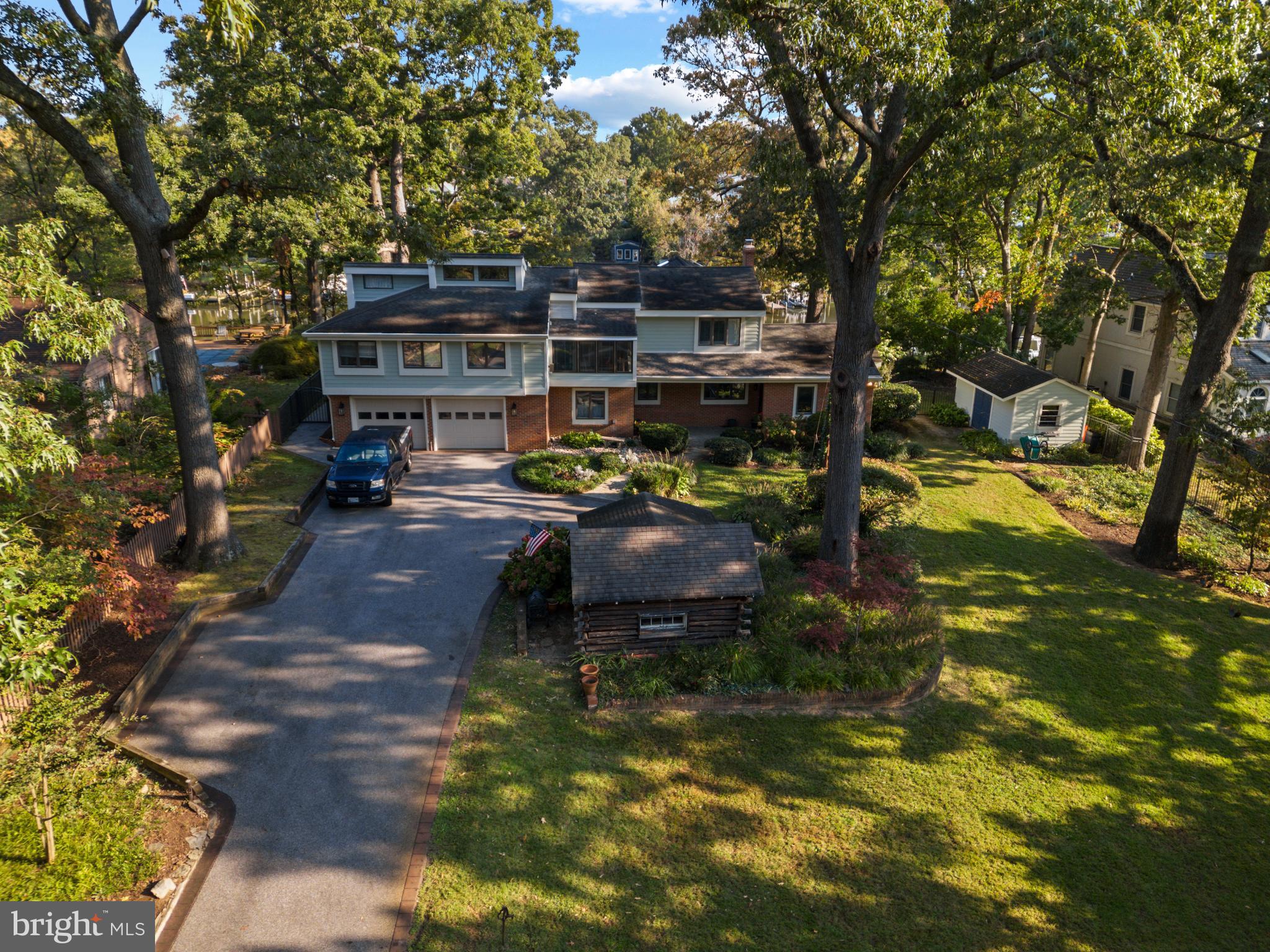 115 Spa Dr