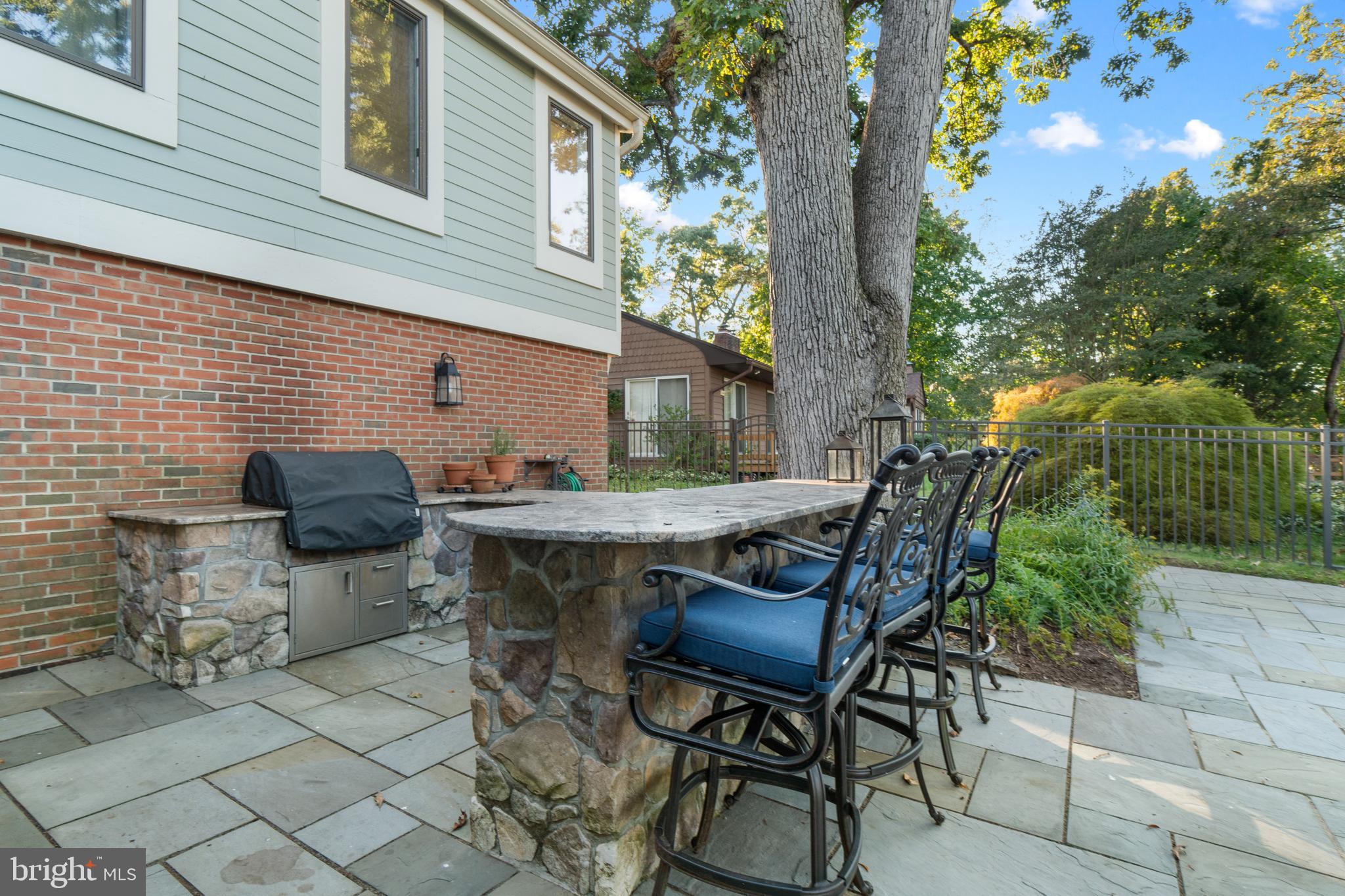 115 Spa Dr