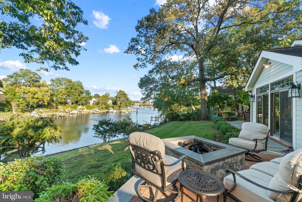 115 Spa Dr