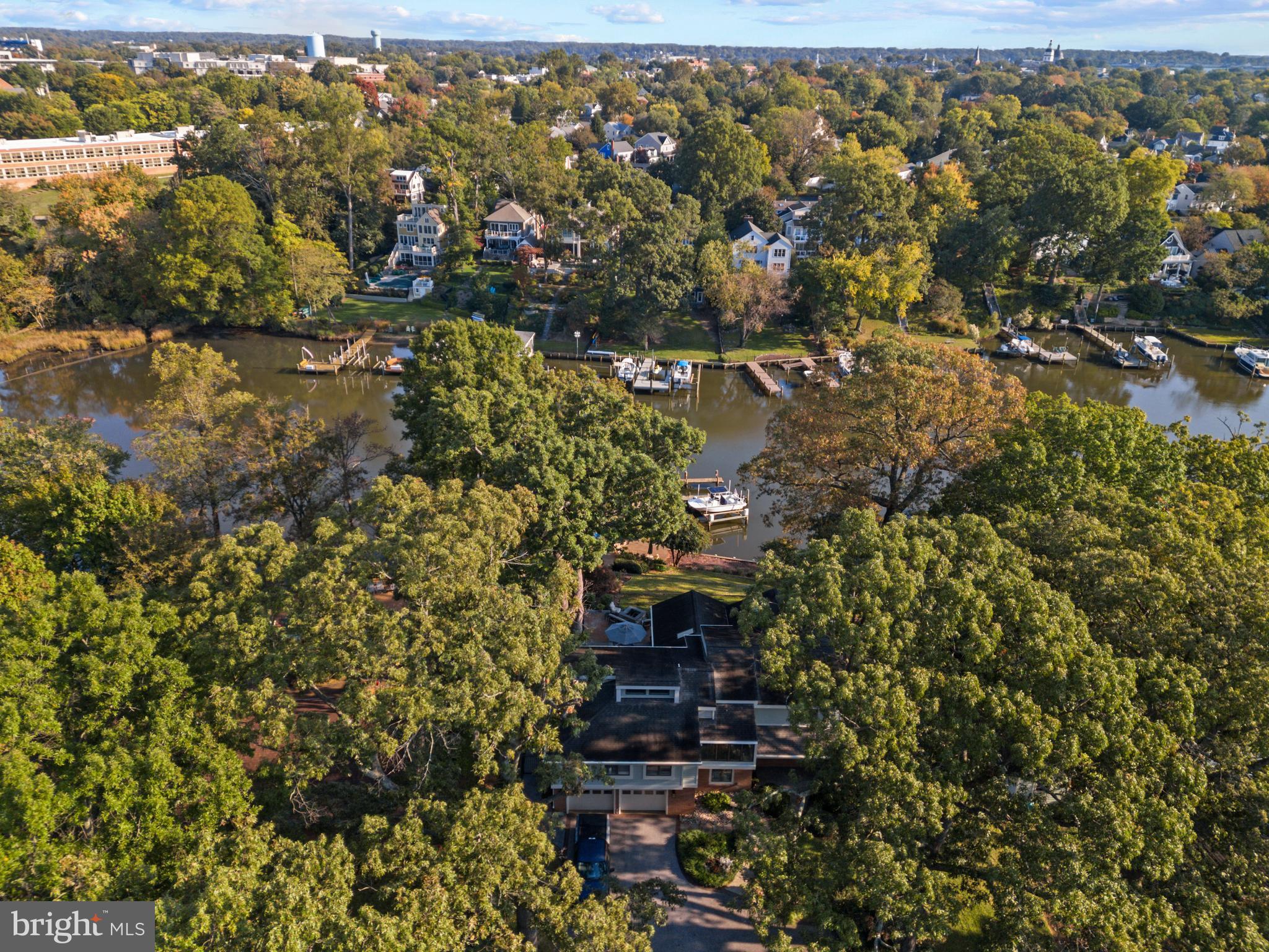 115 Spa Dr