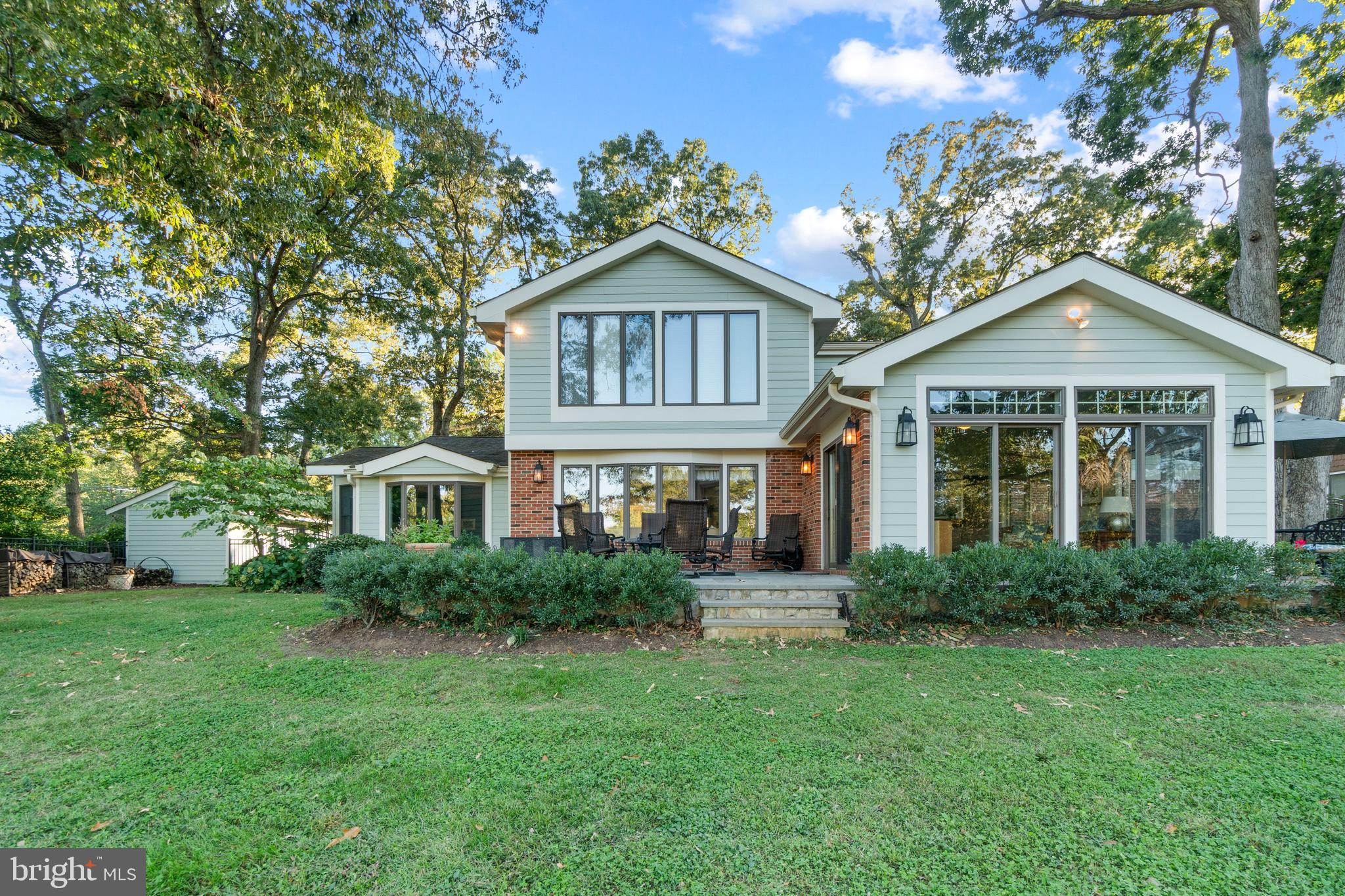 115 Spa Dr